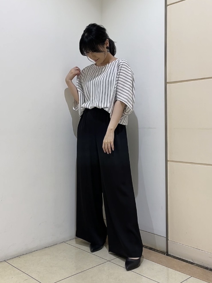 watanabeさんの「UNTITLED｜【UVケア／接触冷感】ジョーゼットドルマンブラウス」を使ったコーディネート