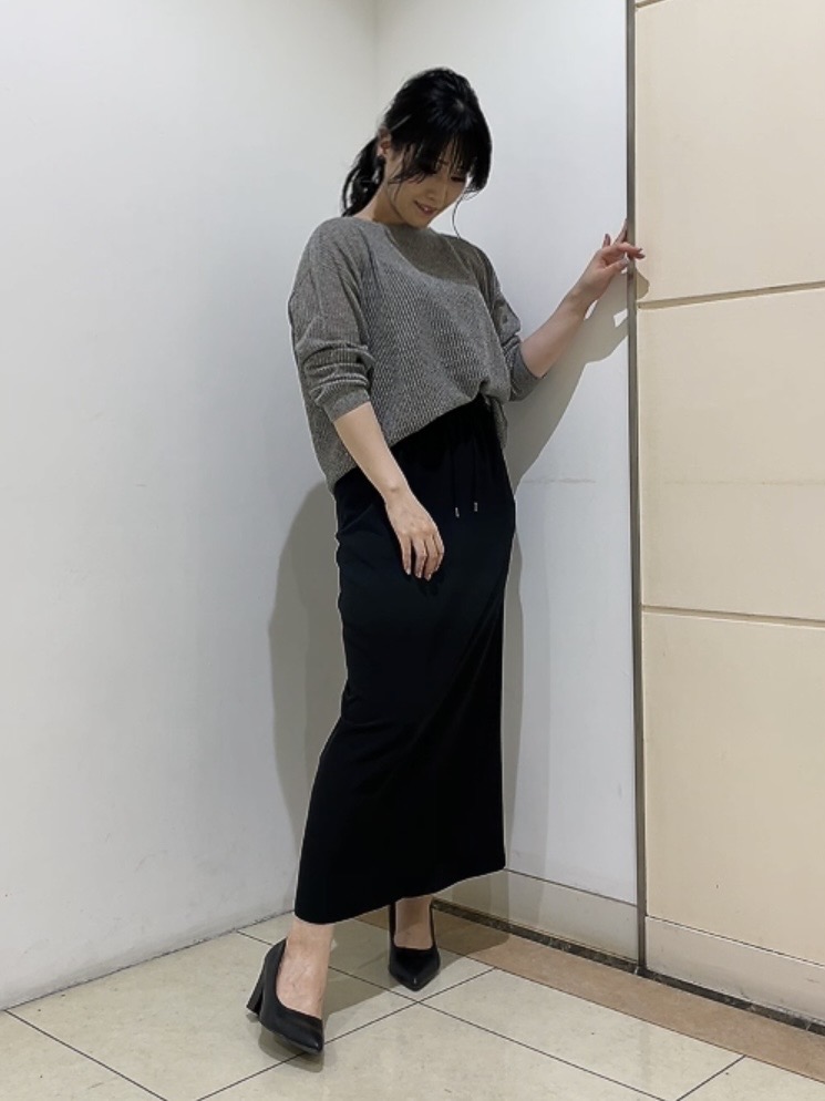 watanabeさんの「UNTITLED｜シアーメッシュニット」を使ったコーディネート