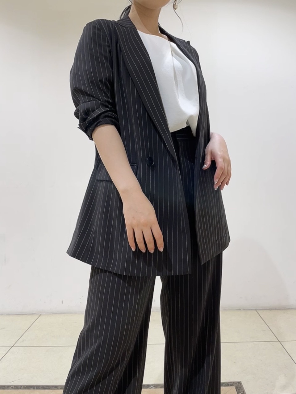 watanabeさんの「UNTITLED｜【接触冷感/UVケア/着る日傘】カラーレスジャケット」を使ったコーディネート