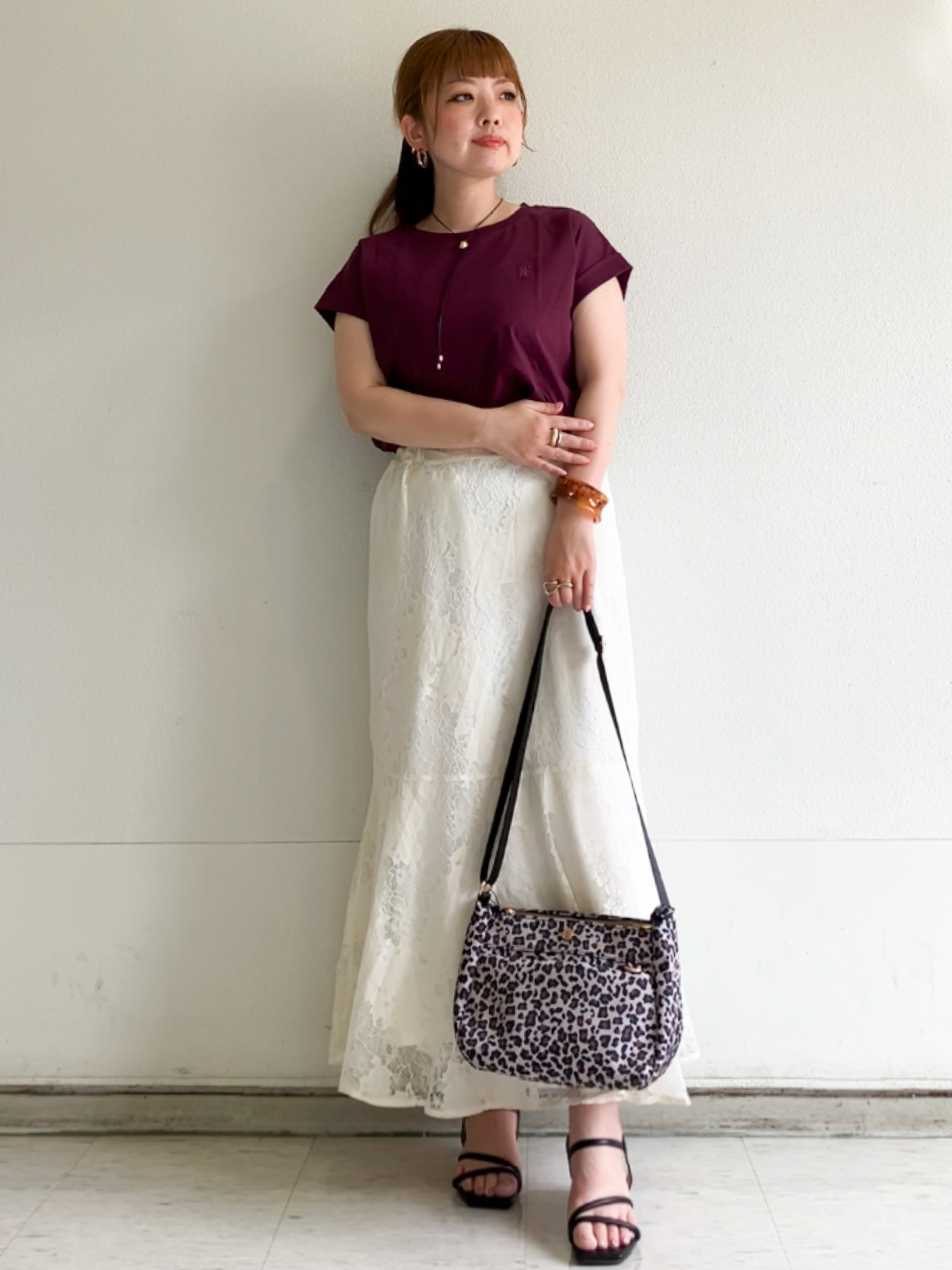 MIPPOさんの「index｜【接触冷感／UV】ワンポイント刺繍Tシャツ《7col／XS~3L／洗濯機OK》」を使ったコーディネート