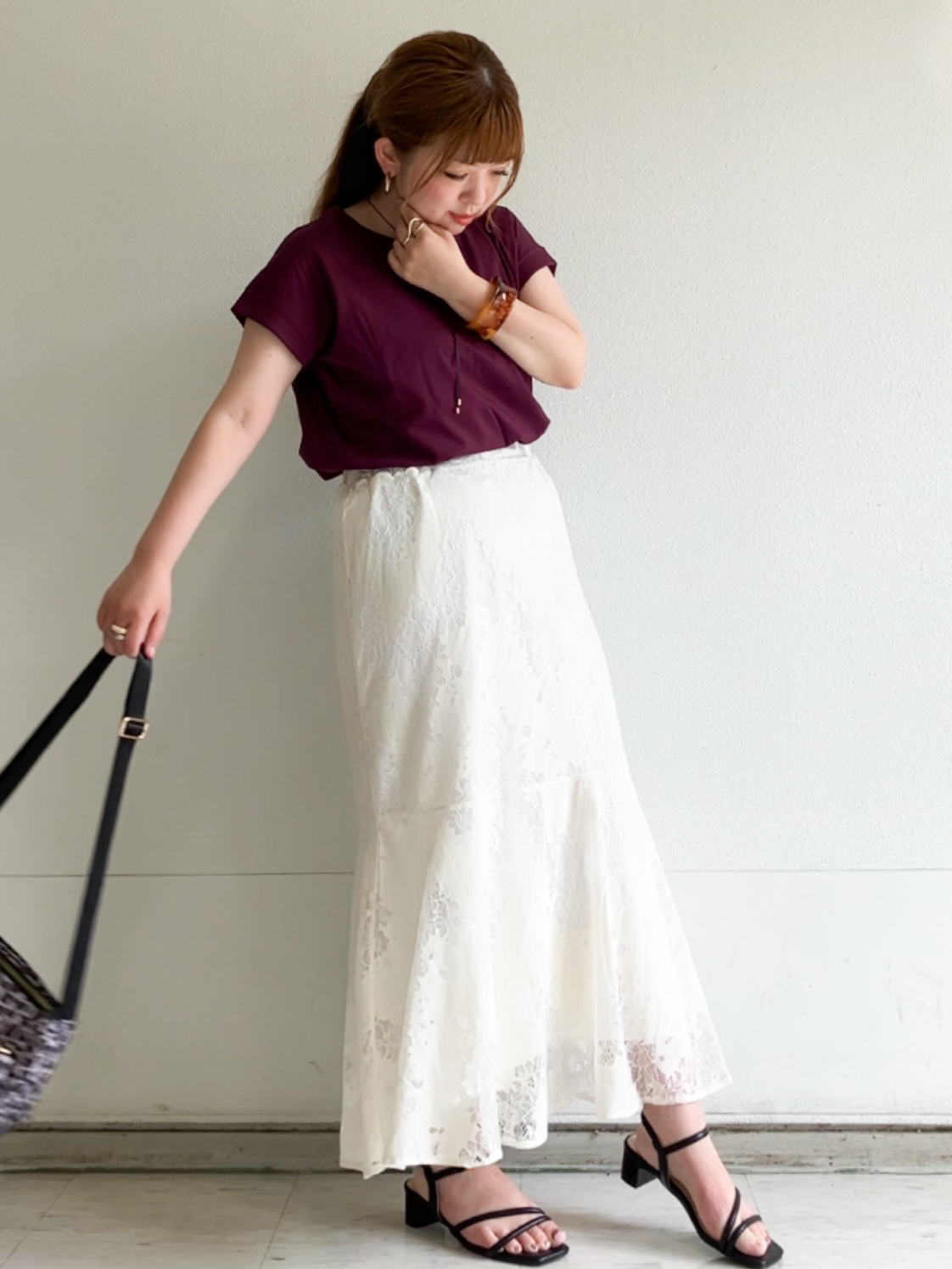 MIPPOさんの「index｜【接触冷感／UV】ワンポイント刺繍Tシャツ《7col／XS~3L／洗濯機OK》」を使ったコーディネート
