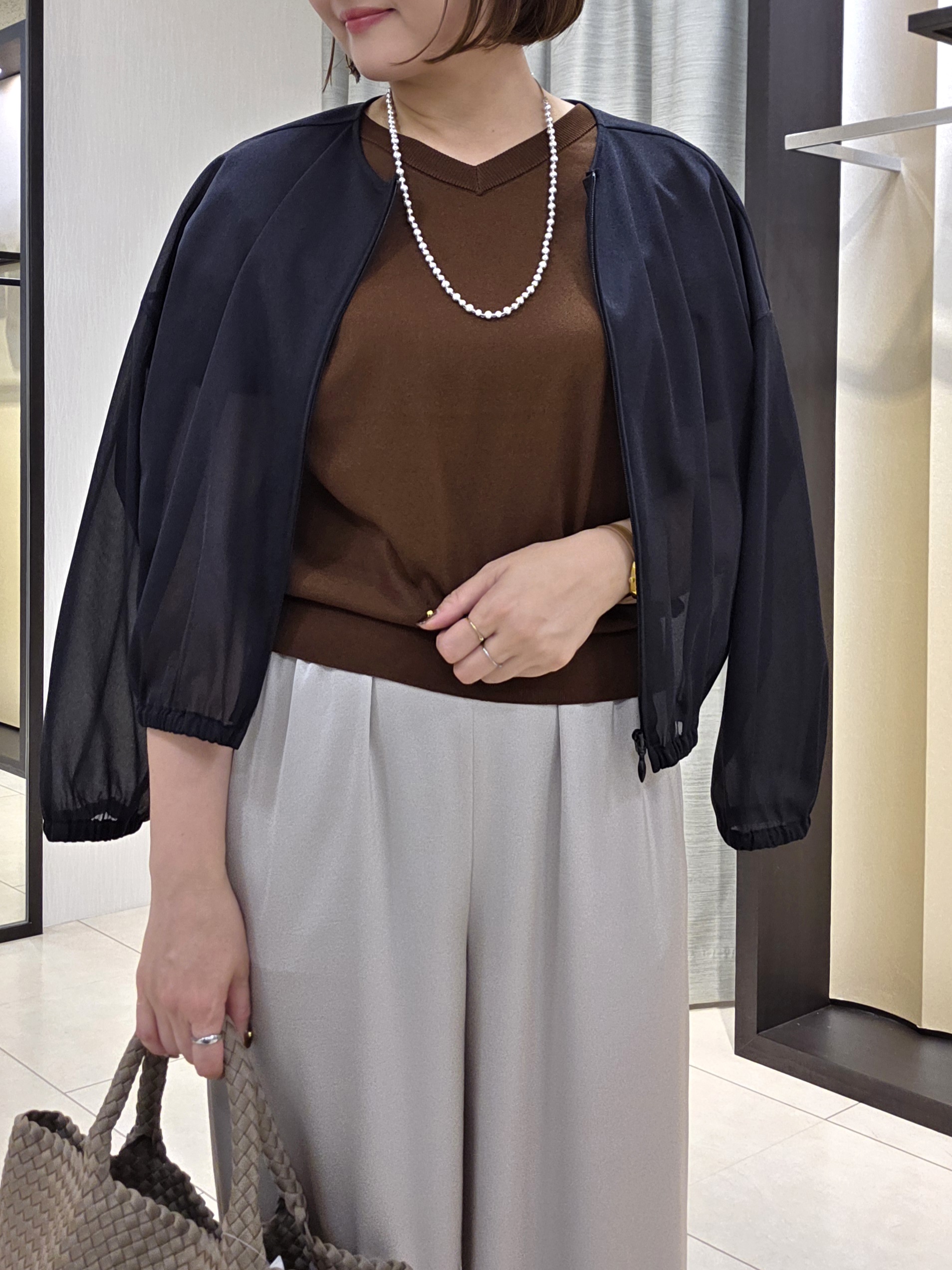 naokoさんの「UNTITLED｜【肌に張り付かない/前後2WAY】ドライタッチコットンプルオーバー」を使ったコーディネート