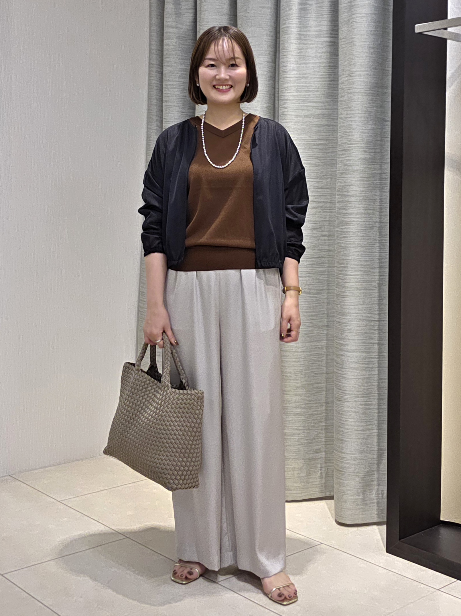 naokoさんの「UNTITLED｜【肌に張り付かない/前後2WAY】ドライタッチコットンプルオーバー」を使ったコーディネート