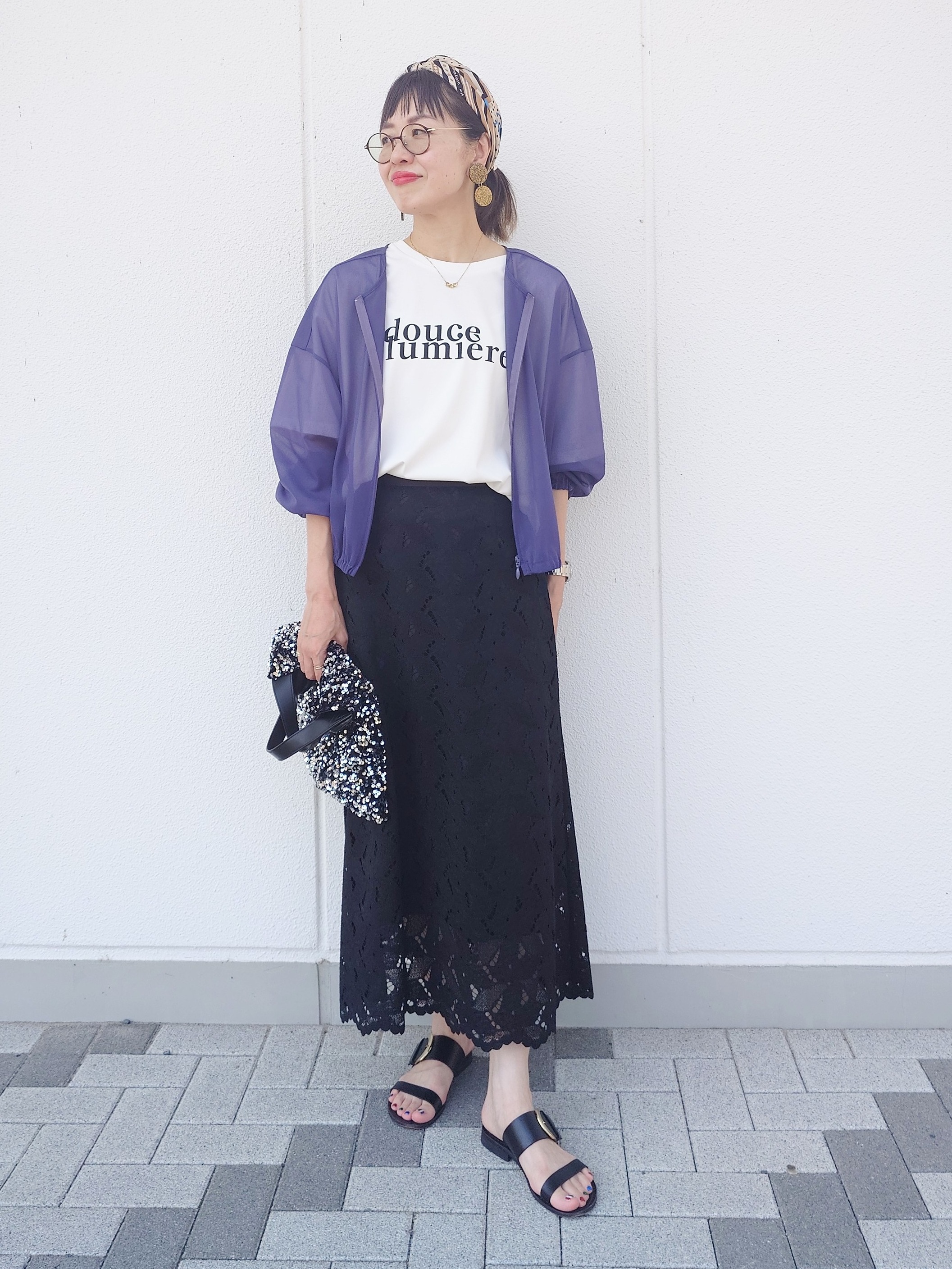 MUTSUKOさんの「UNTITLED｜トリコットシアーブラウス」を使ったコーディネート