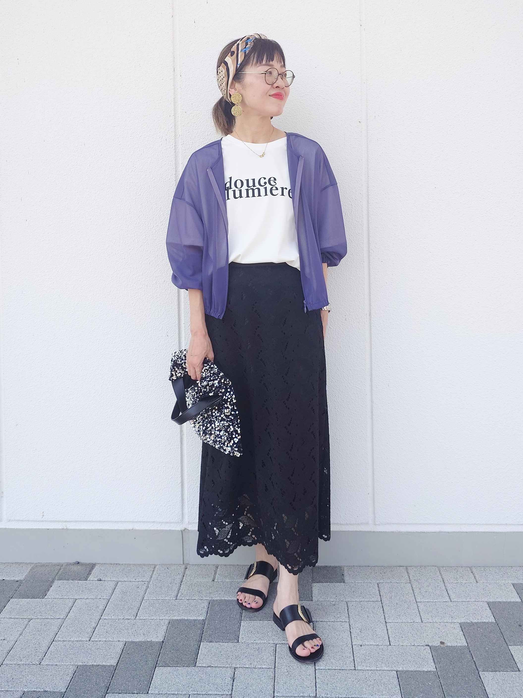 MUTSUKOさんの「UNTITLED｜トリコットシアーブラウス」を使ったコーディネート