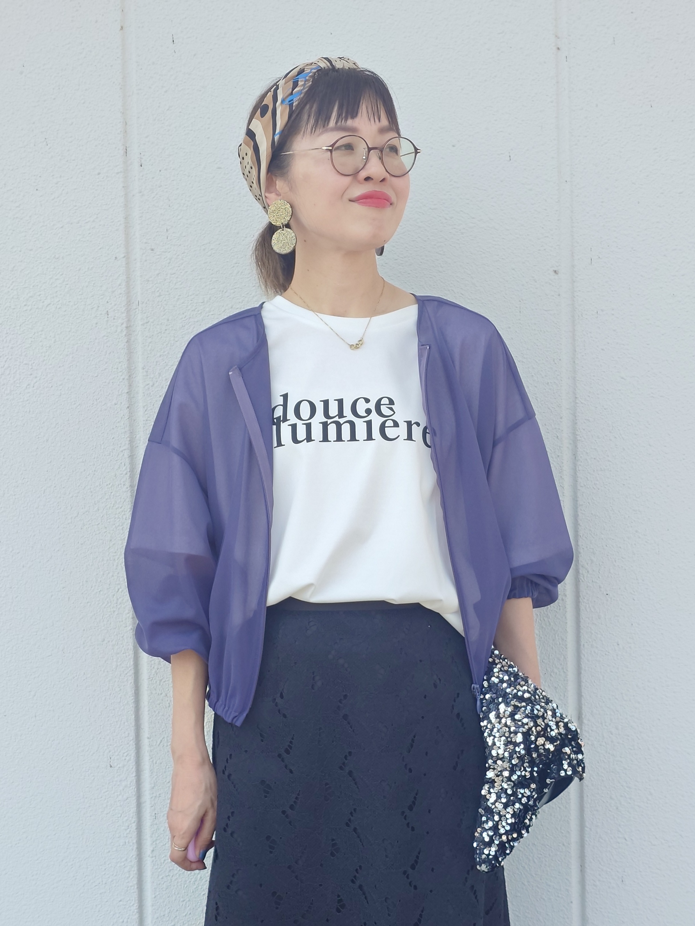 MUTSUKOさんの「UNTITLED｜トリコットシアーブラウス」を使ったコーディネート