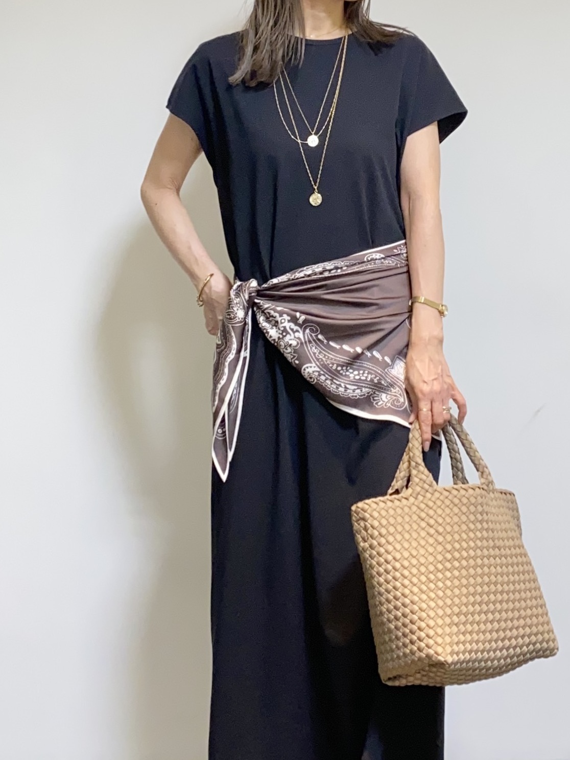 tomoさんの「UNTITLED｜トリコットシアーブラウス」を使ったコーディネート