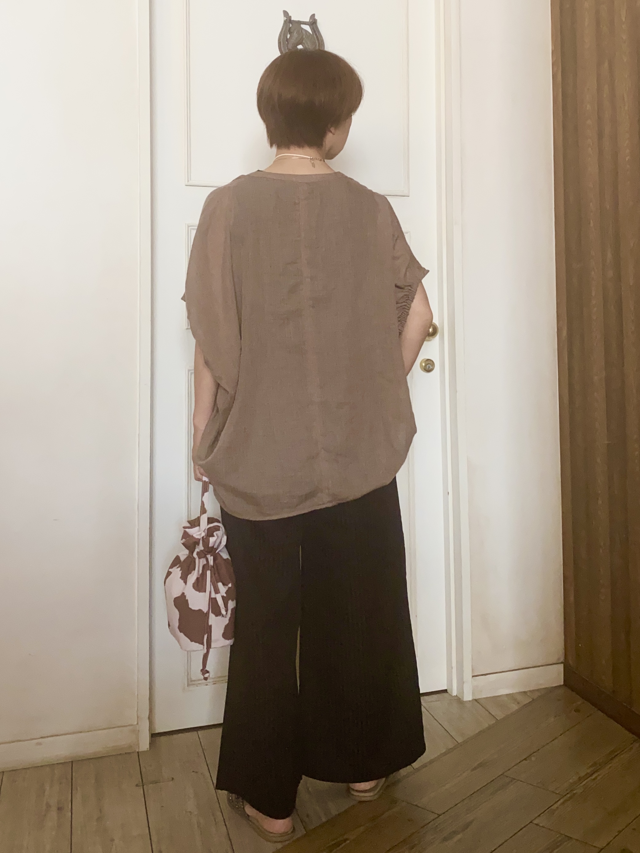 WAさんの「SHOO･LA･RUE｜【体型カバー】バルーン風ゆるシャツブラウス」を使ったコーディネート