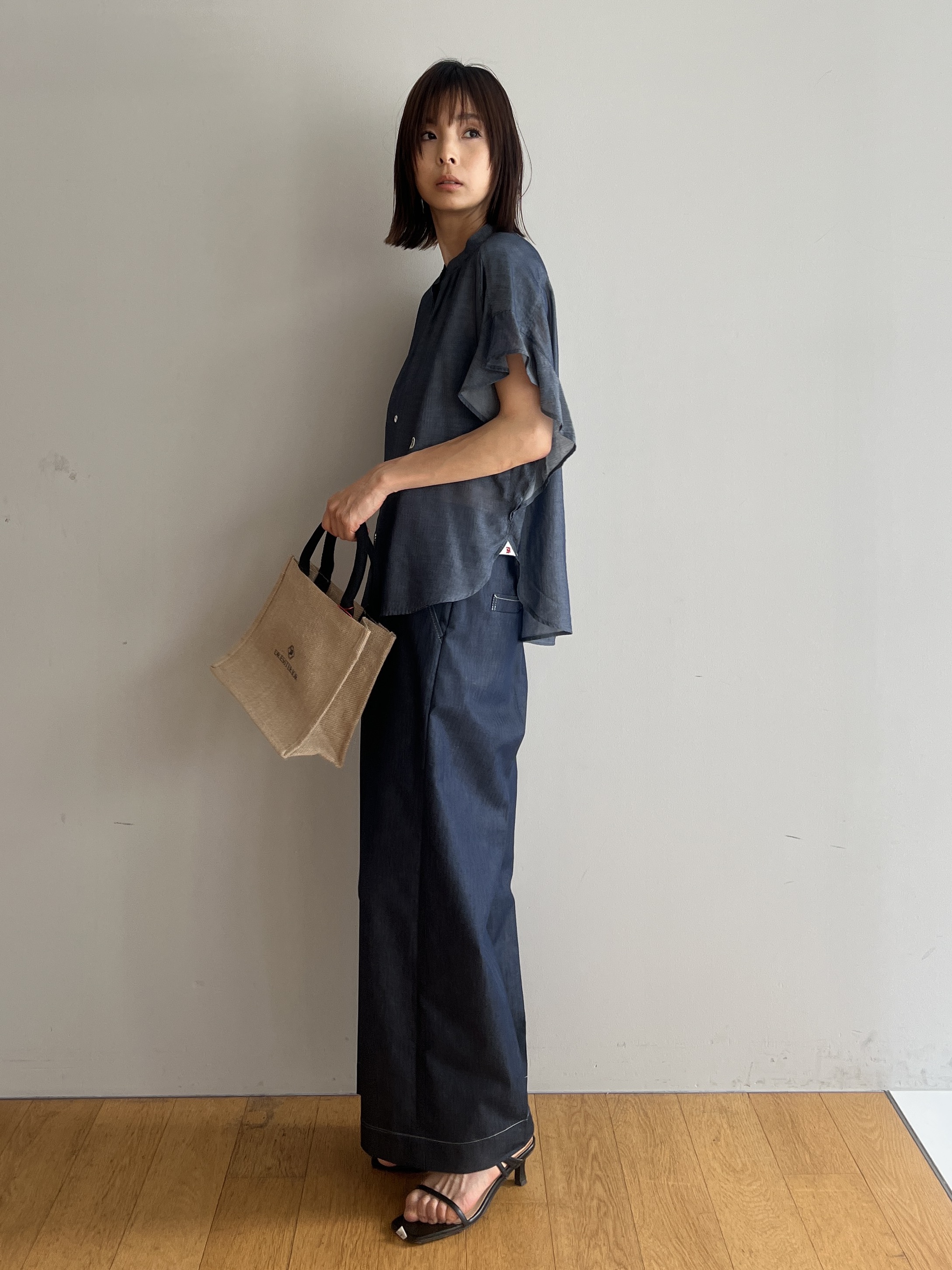 misaさんの「DRESSTERIOR｜【otonaMUSE5月号掲載】スキニーベルトサンダル」を使ったコーディネート