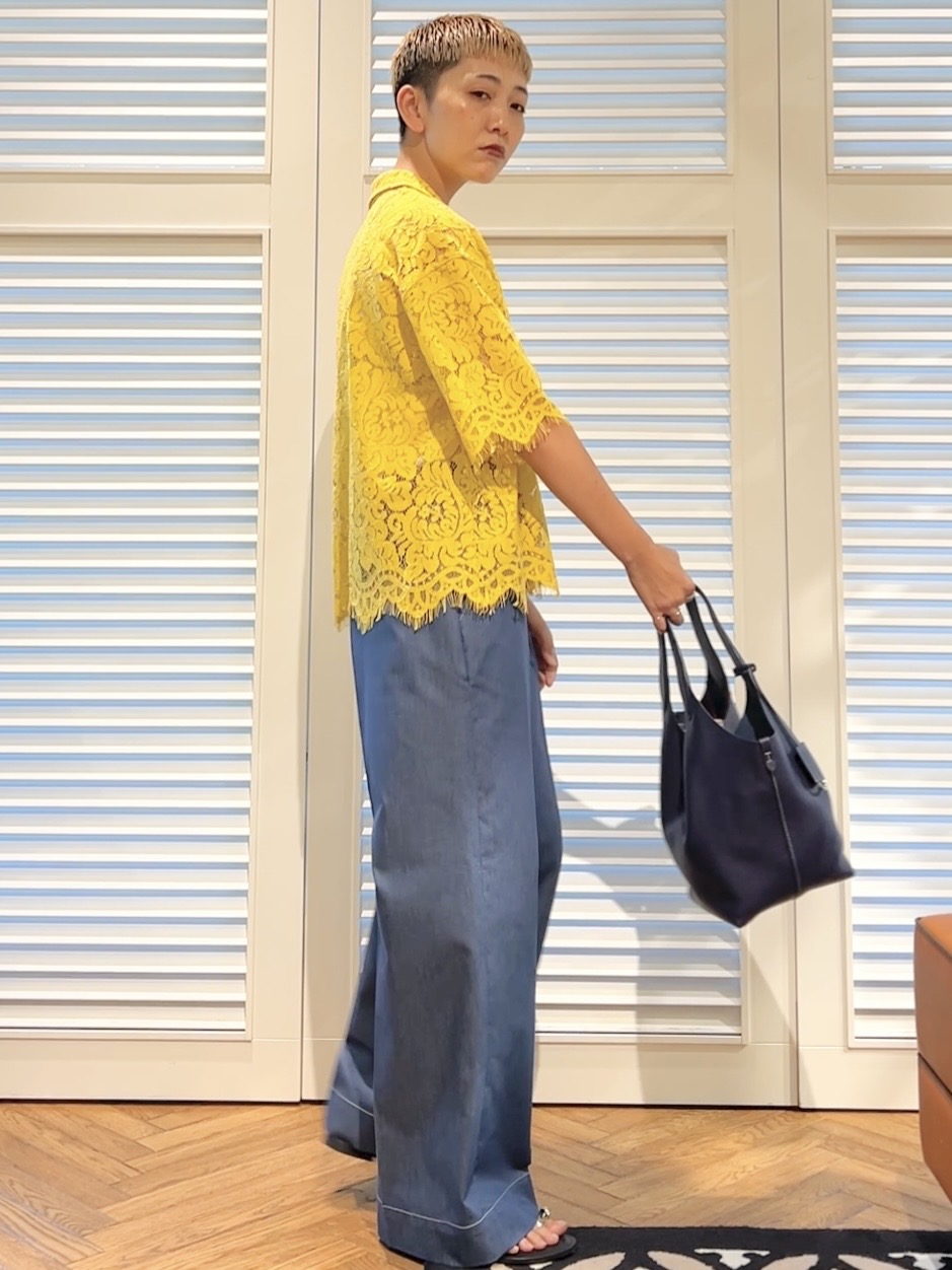 OCHIAIさんの「DRESSTERIOR｜【ウォッシャブル/羽織りにも便利】シアーコードレースブラウス」を使ったコーディネート