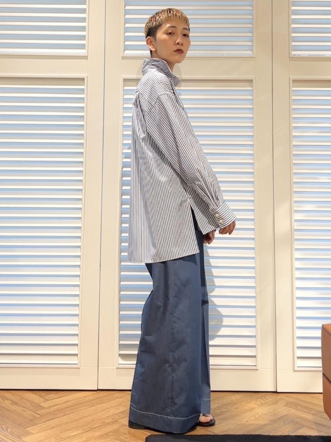 OCHIAIさんの「DRESSTERIOR｜【接触冷感/UVカット/着回し】スキッパーブラウス」を使ったコーディネート