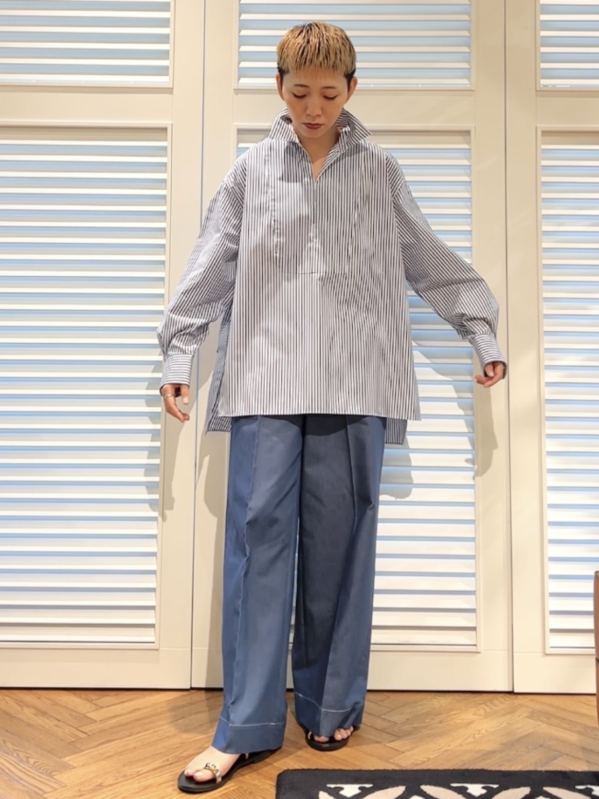 OCHIAIさんの「DRESSTERIOR｜【接触冷感/UVカット/着回し】スキッパーブラウス」を使ったコーディネート