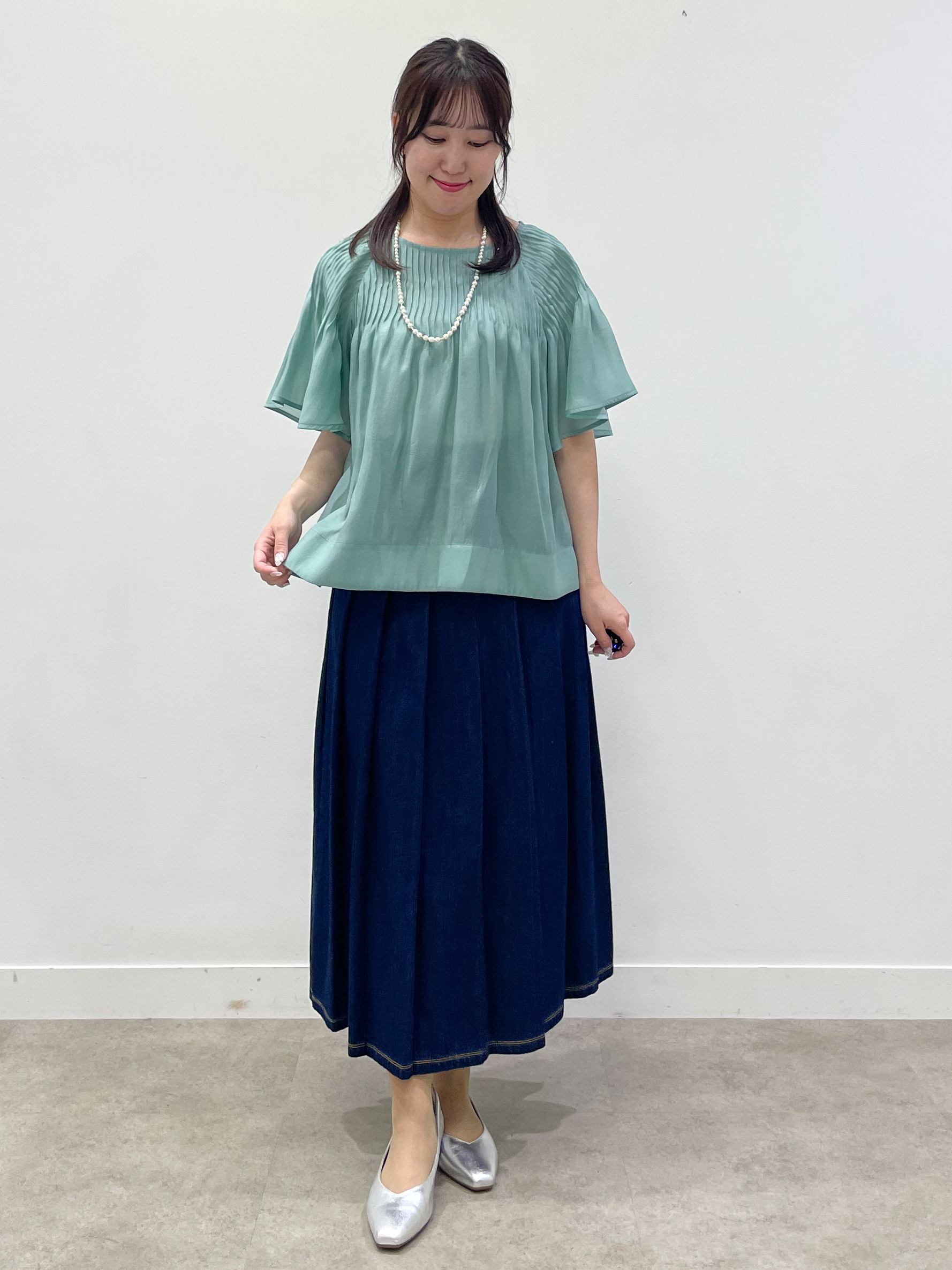 yukariさんの「Reflect｜ピンタックデザインフレアスリーブブラウス」を使ったコーディネート