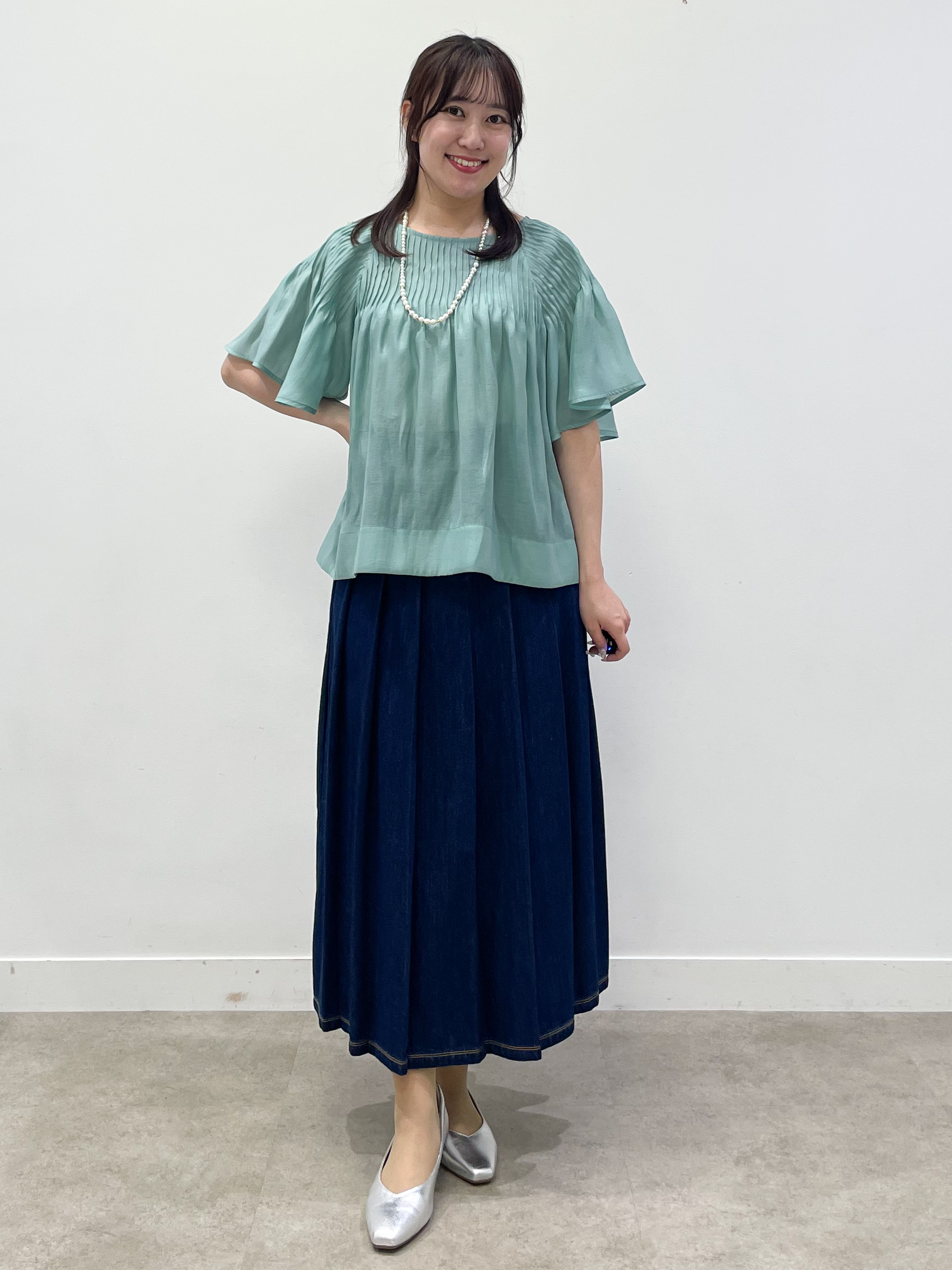 yukariさんの「Reflect｜ピンタックデザインフレアスリーブブラウス」を使ったコーディネート
