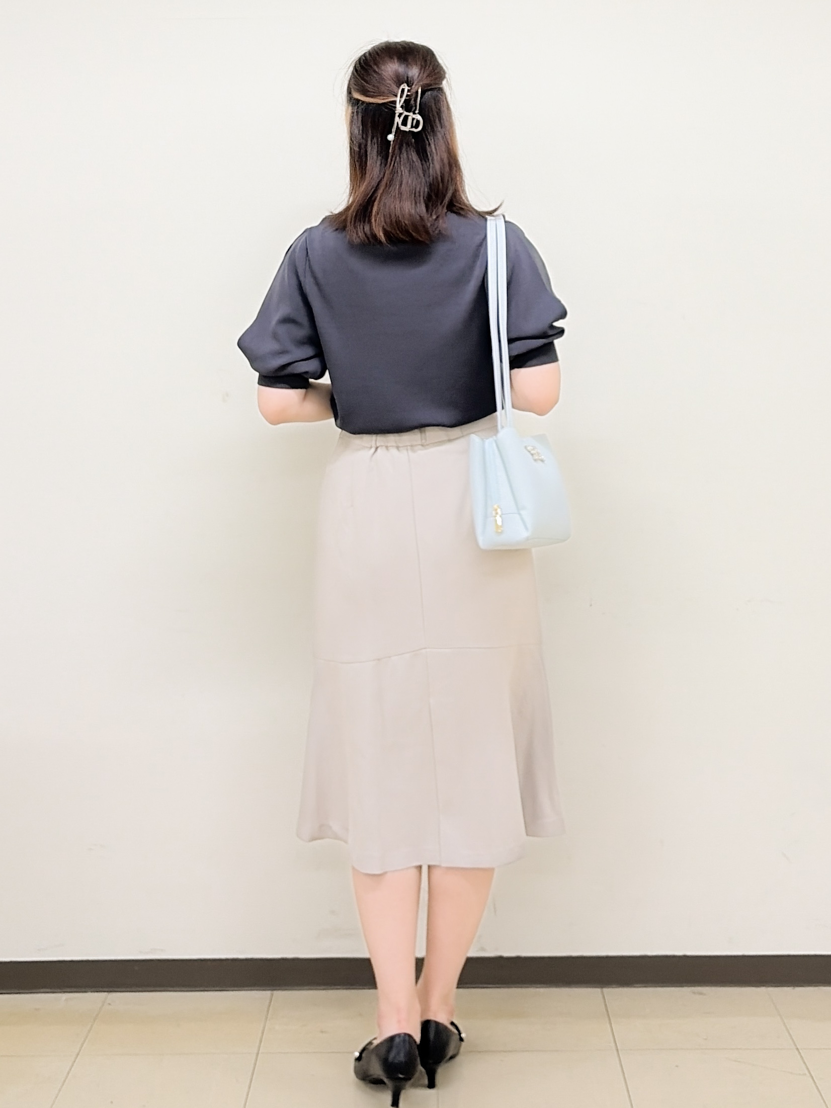 yurinaさんの「index｜【接触冷感】クールタッチラップスリーブニット《UVケア／洗濯機OK／XS～3L／9col》」を使ったコーディネート