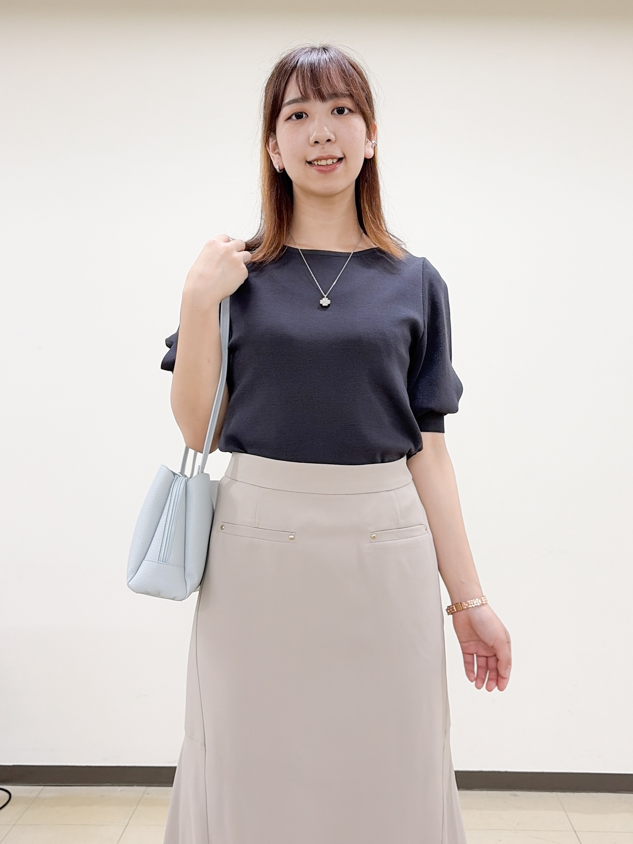 yurinaさんの「index｜【接触冷感】クールタッチラップスリーブニット《UVケア／洗濯機OK／XS～3L／9col》」を使ったコーディネート