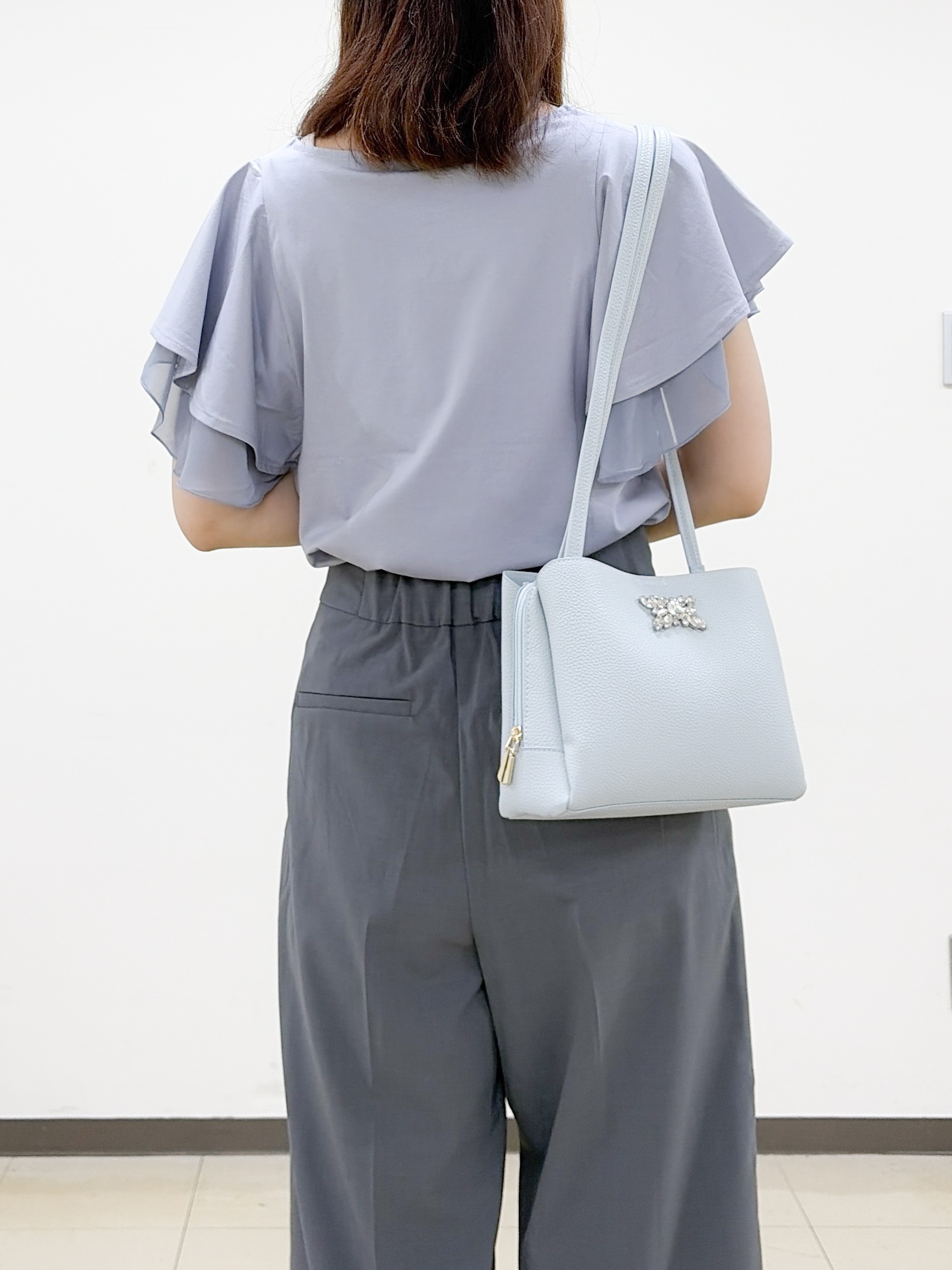 yurinaさんの「index｜【接触冷感／UVケア】シフォンフリルドッキングトップス《洗濯機OK》」を使ったコーディネート