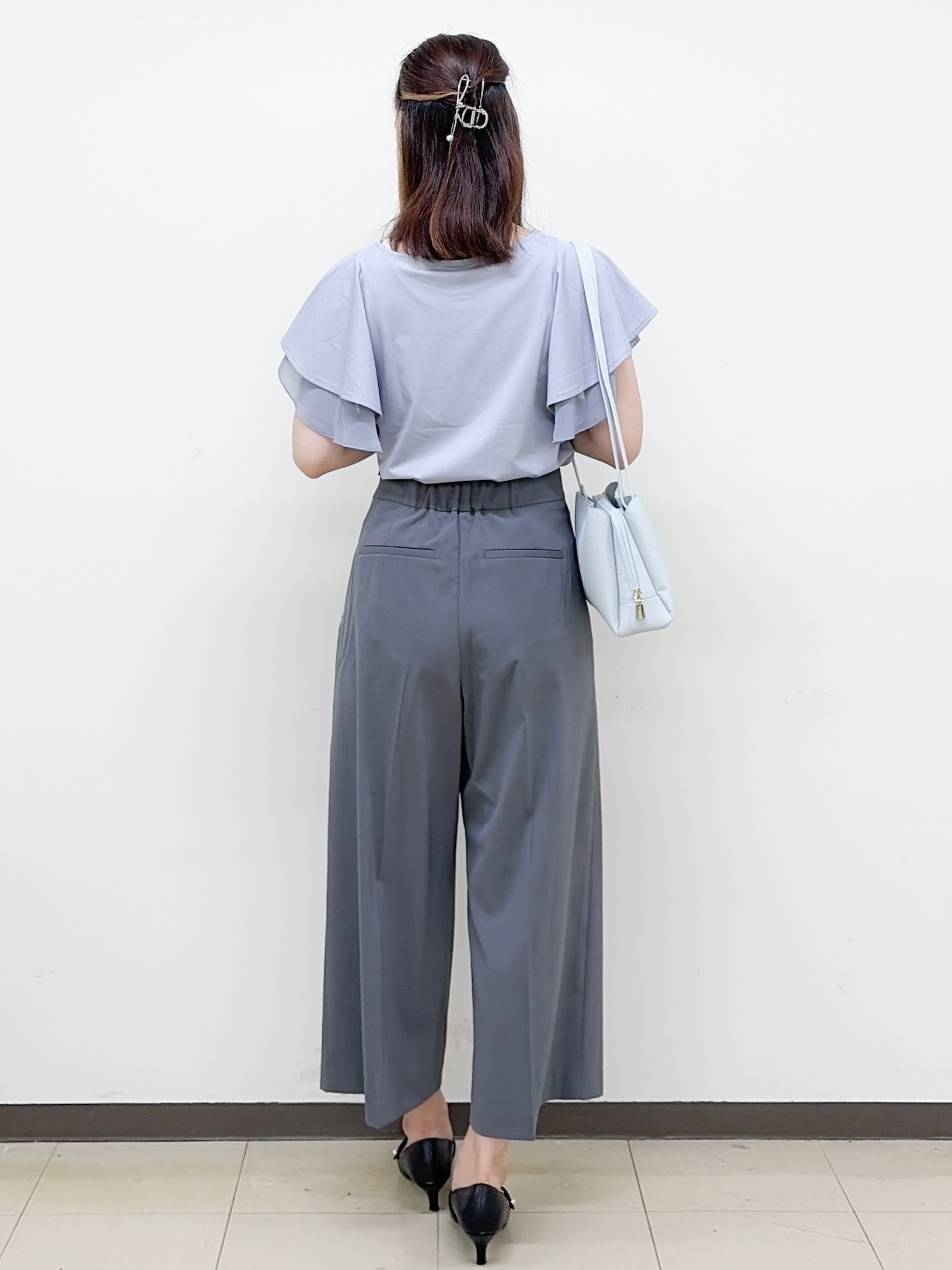 yurinaさんの「index｜【接触冷感／UVケア】シフォンフリルドッキングトップス《洗濯機OK》」を使ったコーディネート