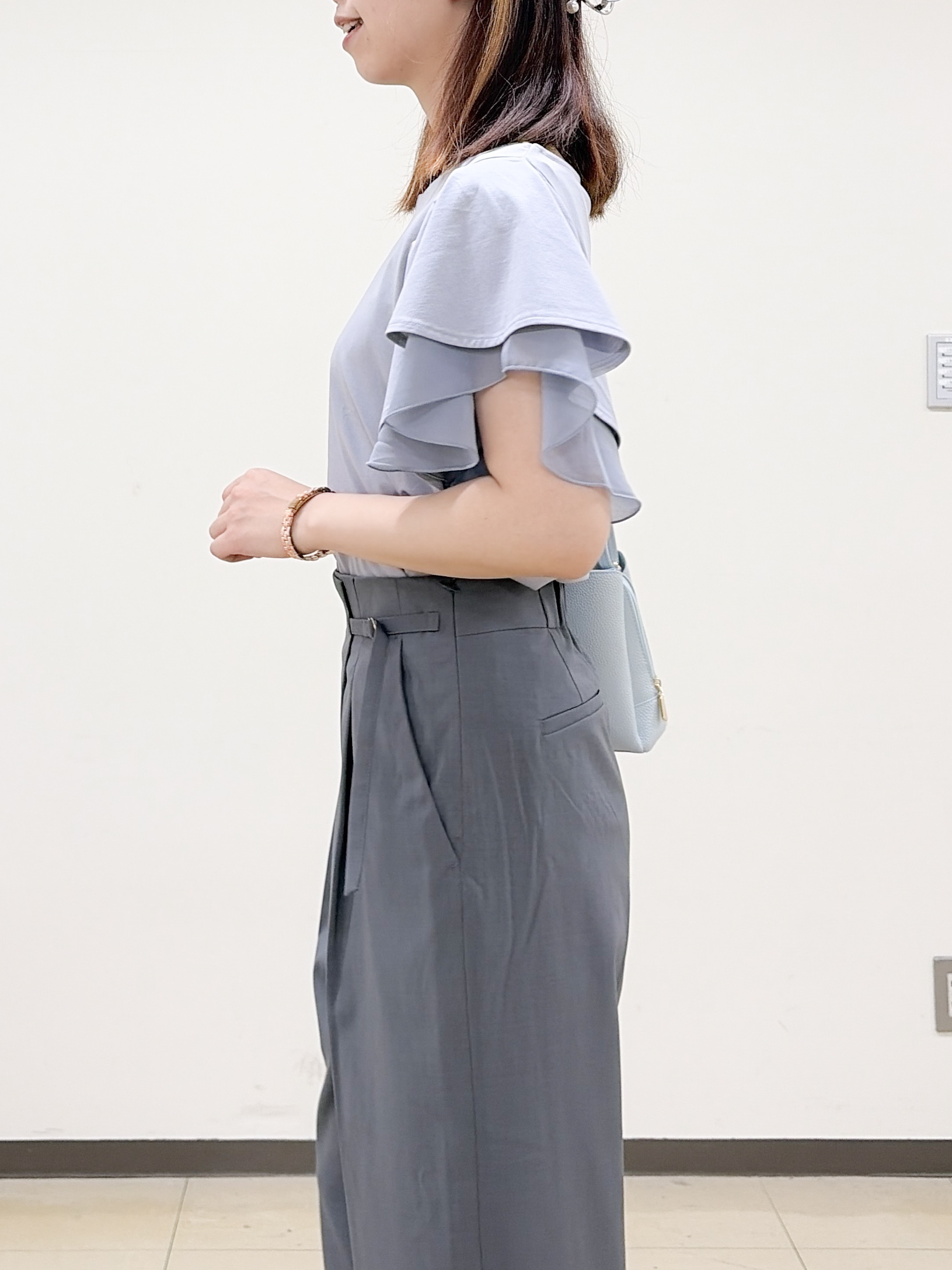 yurinaさんの「index｜【接触冷感／UVケア】シフォンフリルドッキングトップス《洗濯機OK》」を使ったコーディネート