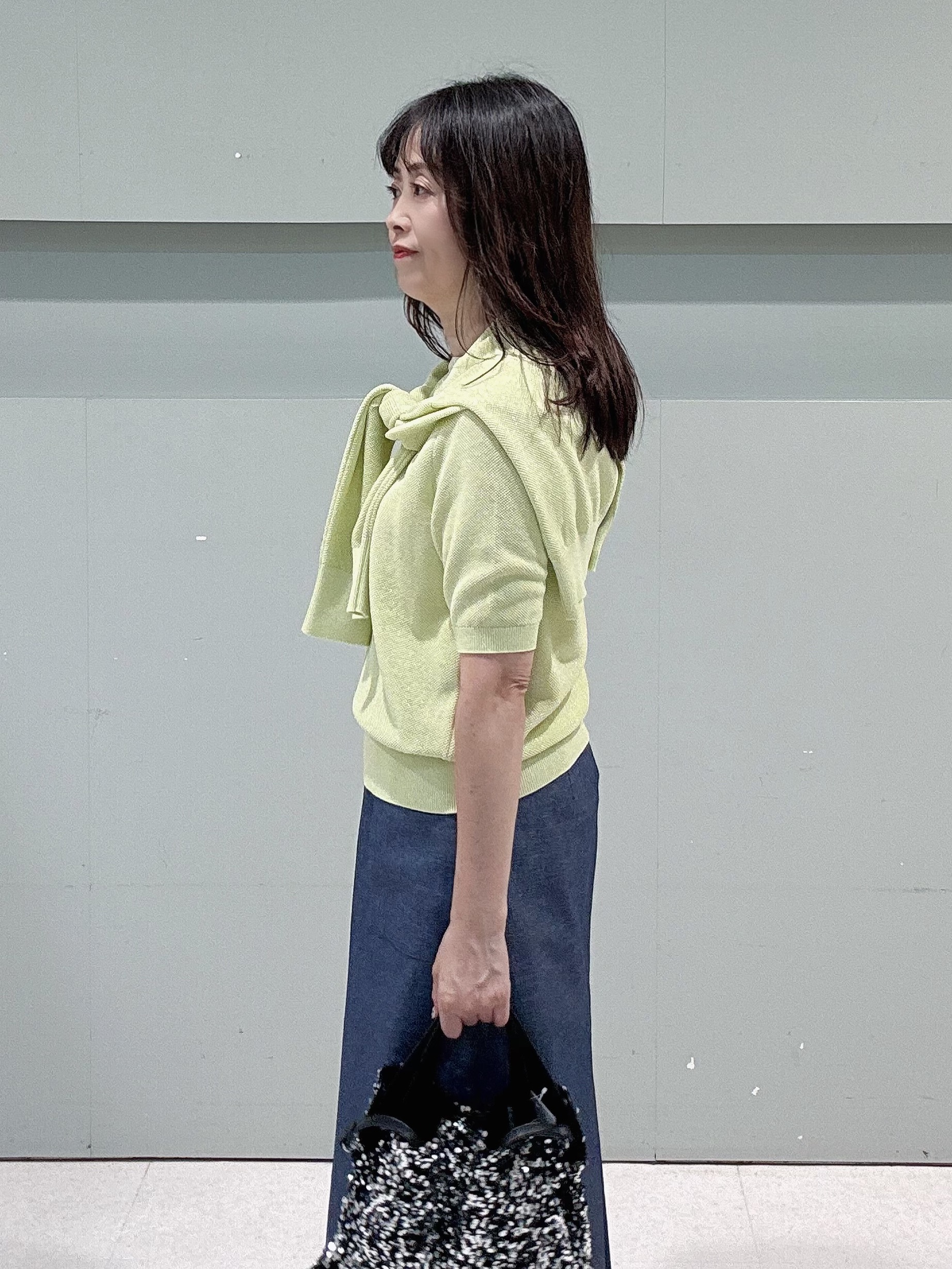 makiさんの「UNTITLED｜【アンサンブル可】ラメ混クルーネックカーディガン」を使ったコーディネート