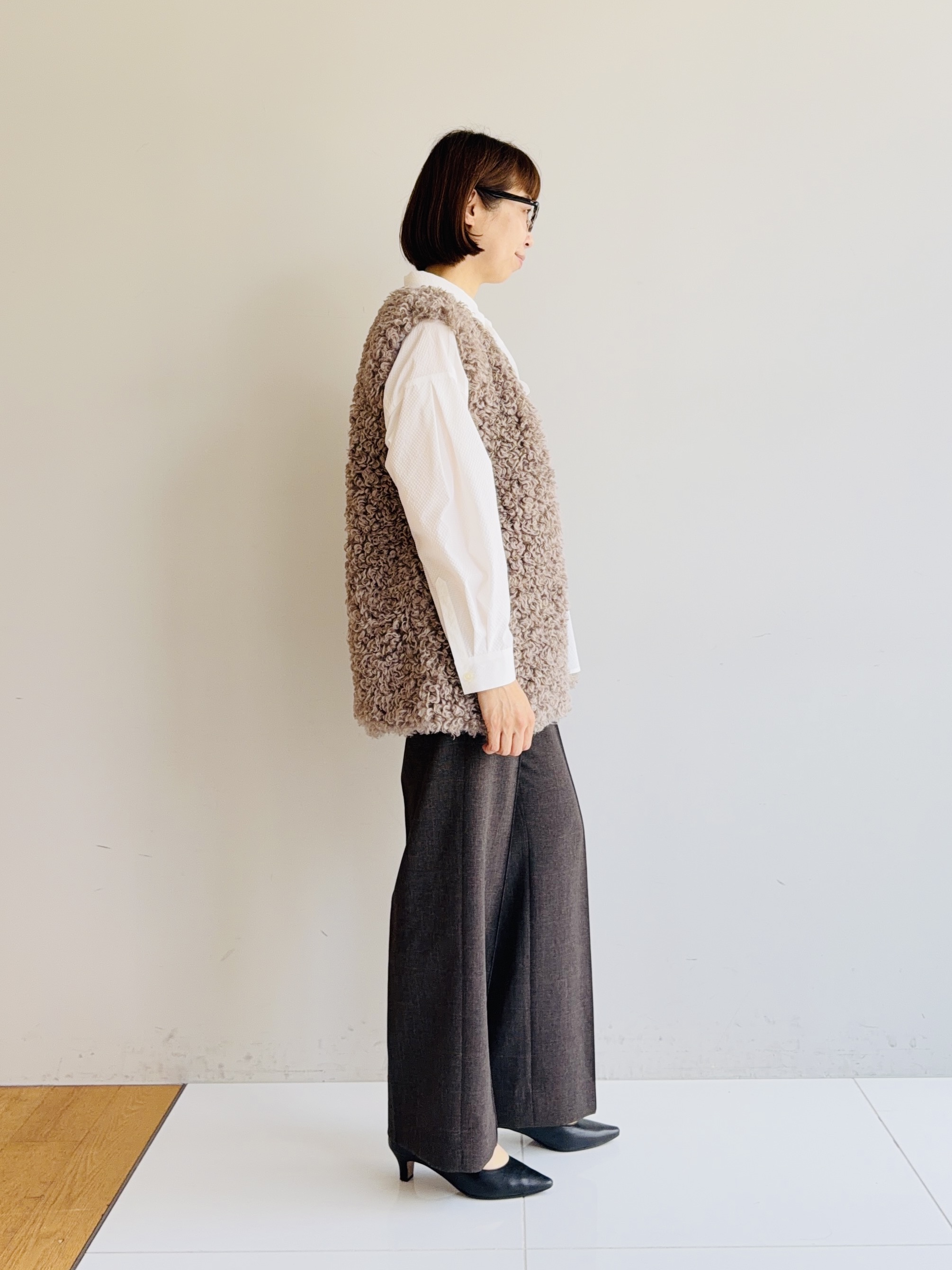murayamaさんの「INDIVI｜【ラム革／美脚／通勤】レザーパンプス」を使ったコーディネート