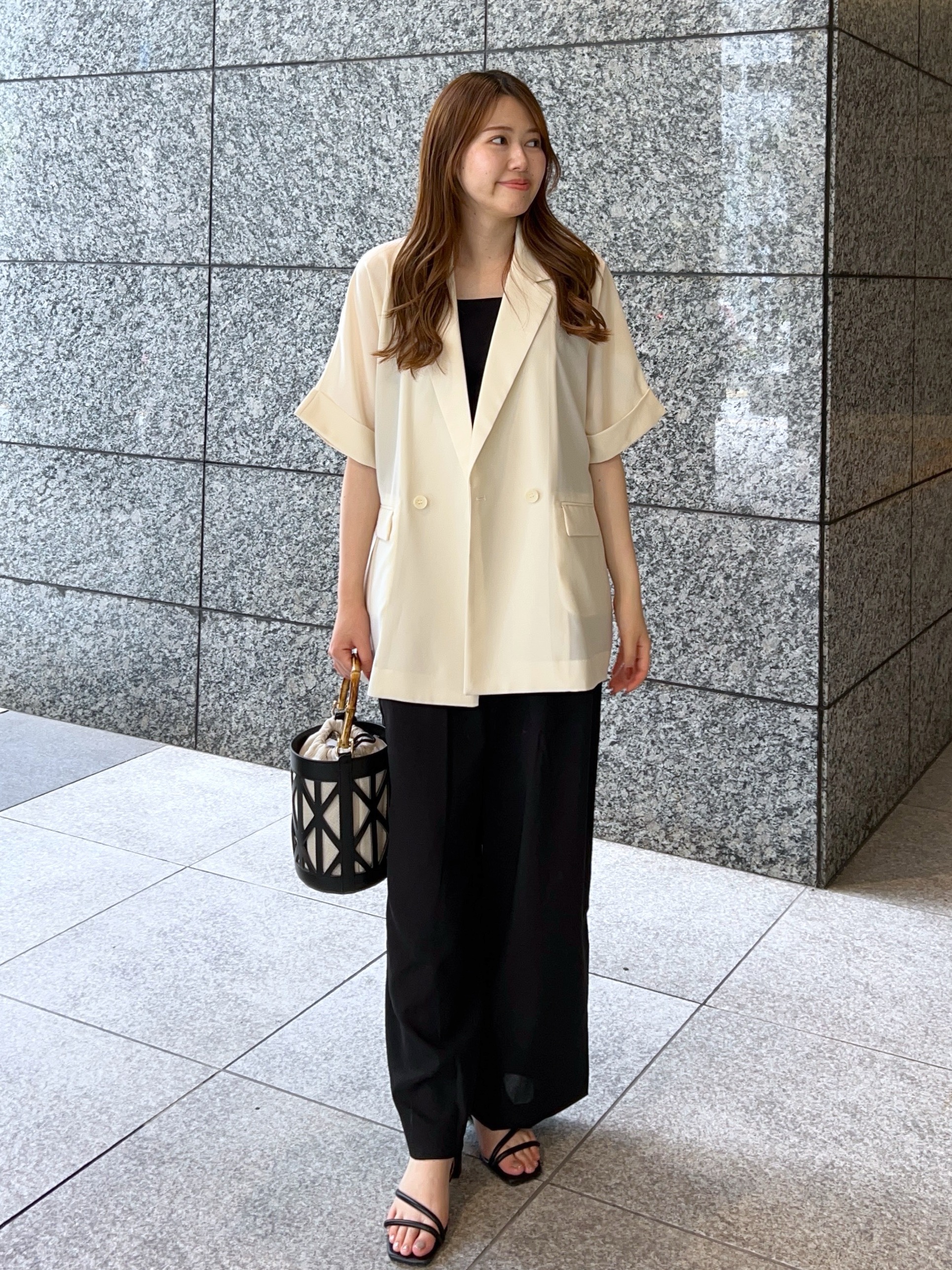 Risaさんの「OPAQUE.CLIP｜【接触冷感／吸水速乾／防シワ】リネンライクテーラードジャケット《洗濯機OK》」を使ったコーディネート