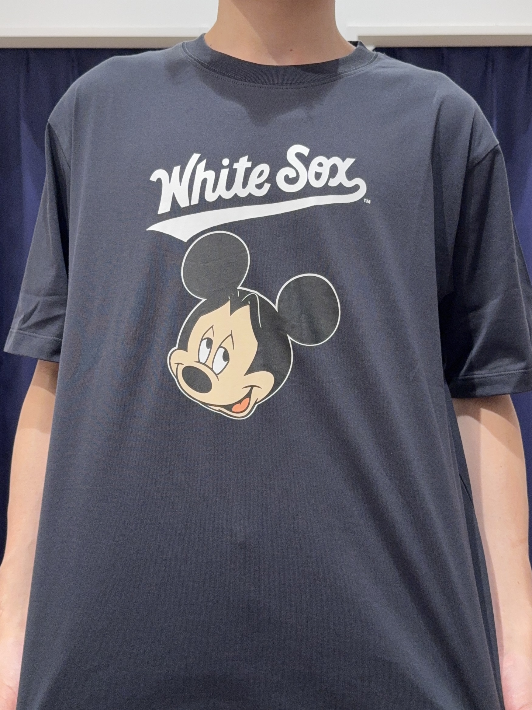 カシマさんの「THE SHOP TK｜【Disney】【MLB】スペシャルデザイン半袖Tシャツ」を使ったコーディネート