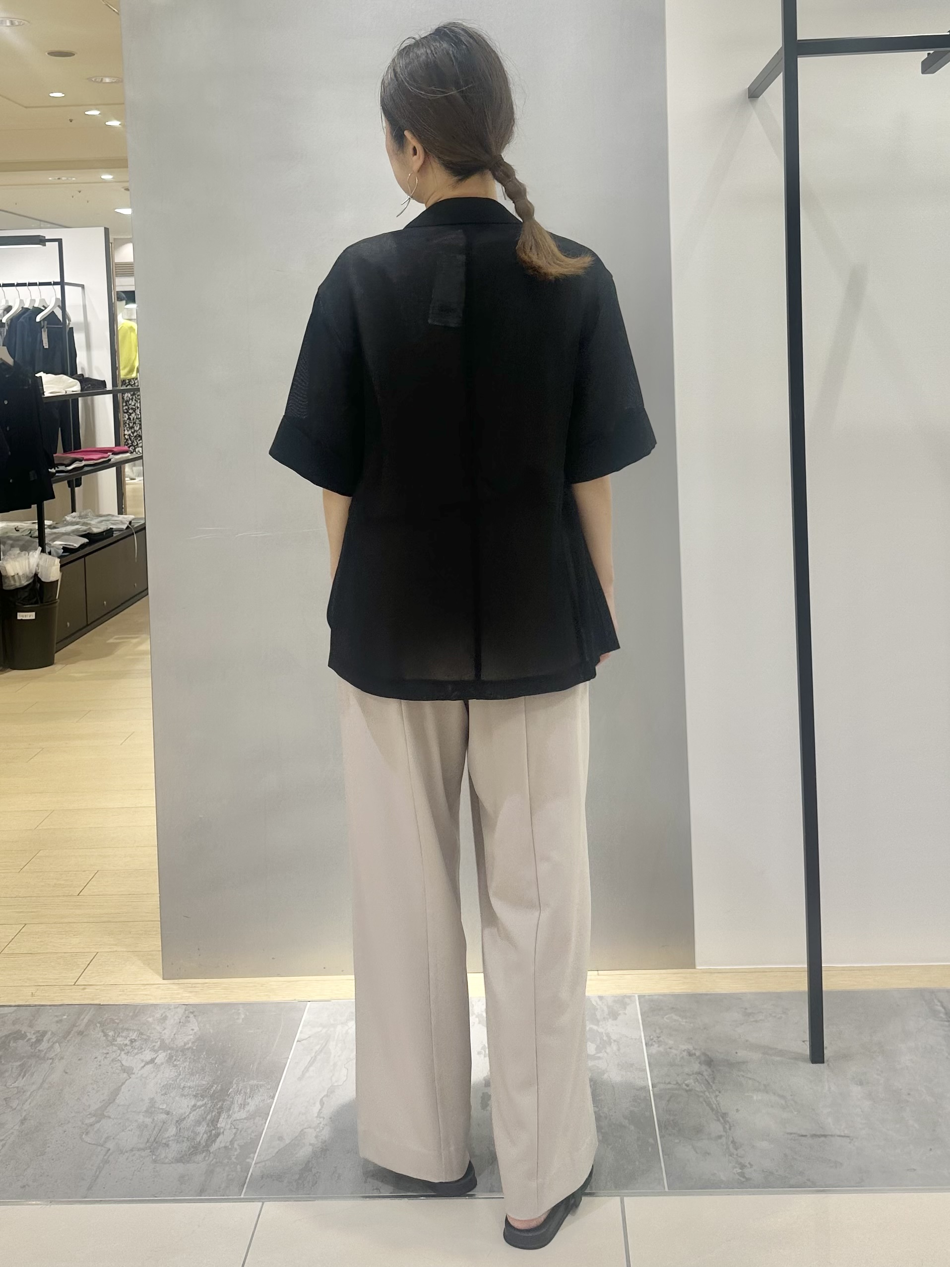 MAIさんの「INDIVI｜【着る日傘】ドルマントップス」を使ったコーディネート