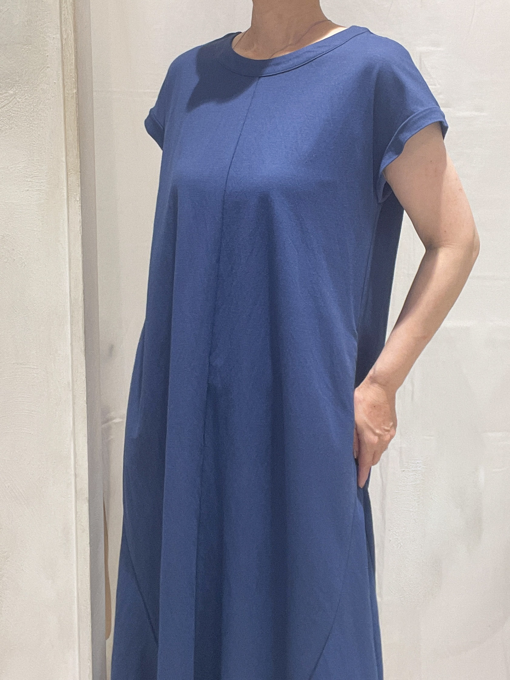 hiroさんの「grove｜高評価！【接触冷感／UVカットetc】ベーシックショートカーディガン」を使ったコーディネート