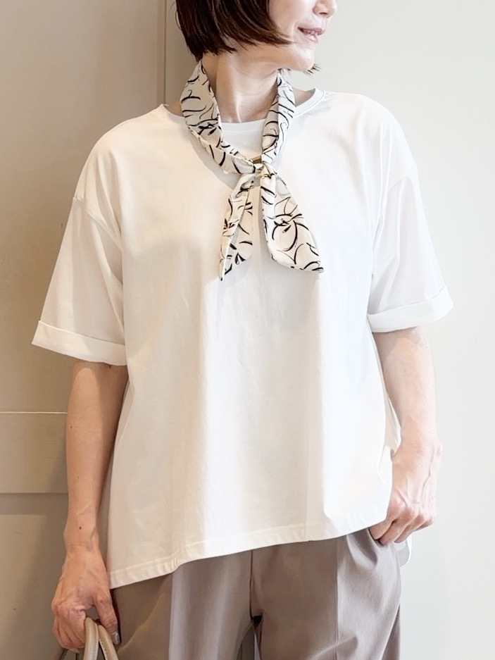 yamakoさんの「grove｜【遮熱／吸水速乾／接触冷感／UVカット】フレアシルエットTシャツ」を使ったコーディネート