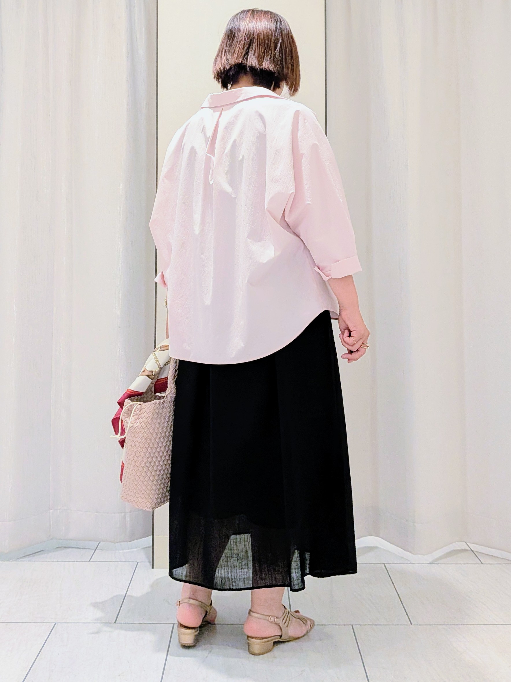 Onumaさんの「UNTITLED｜【接触冷感/吸水速乾/UVカット】ドルマンスリーブシャツ」を使ったコーディネート