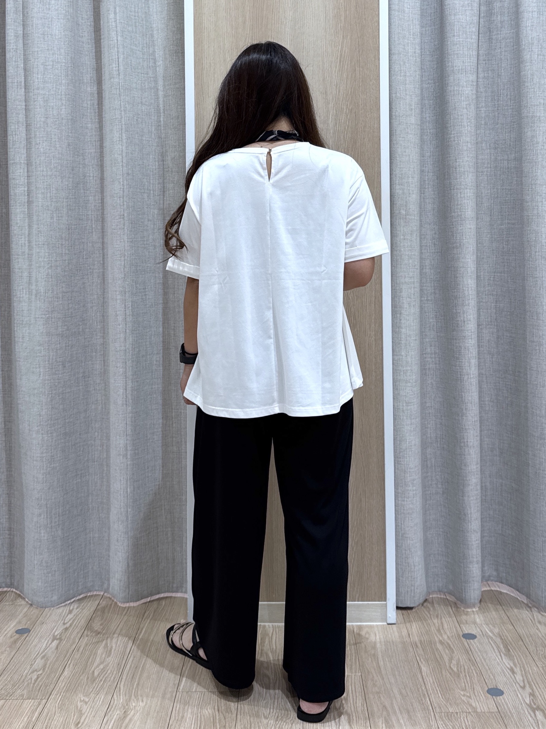 sachiさんの「grove｜【遮熱／吸水速乾／接触冷感／UVカット】フレアシルエットTシャツ」を使ったコーディネート
