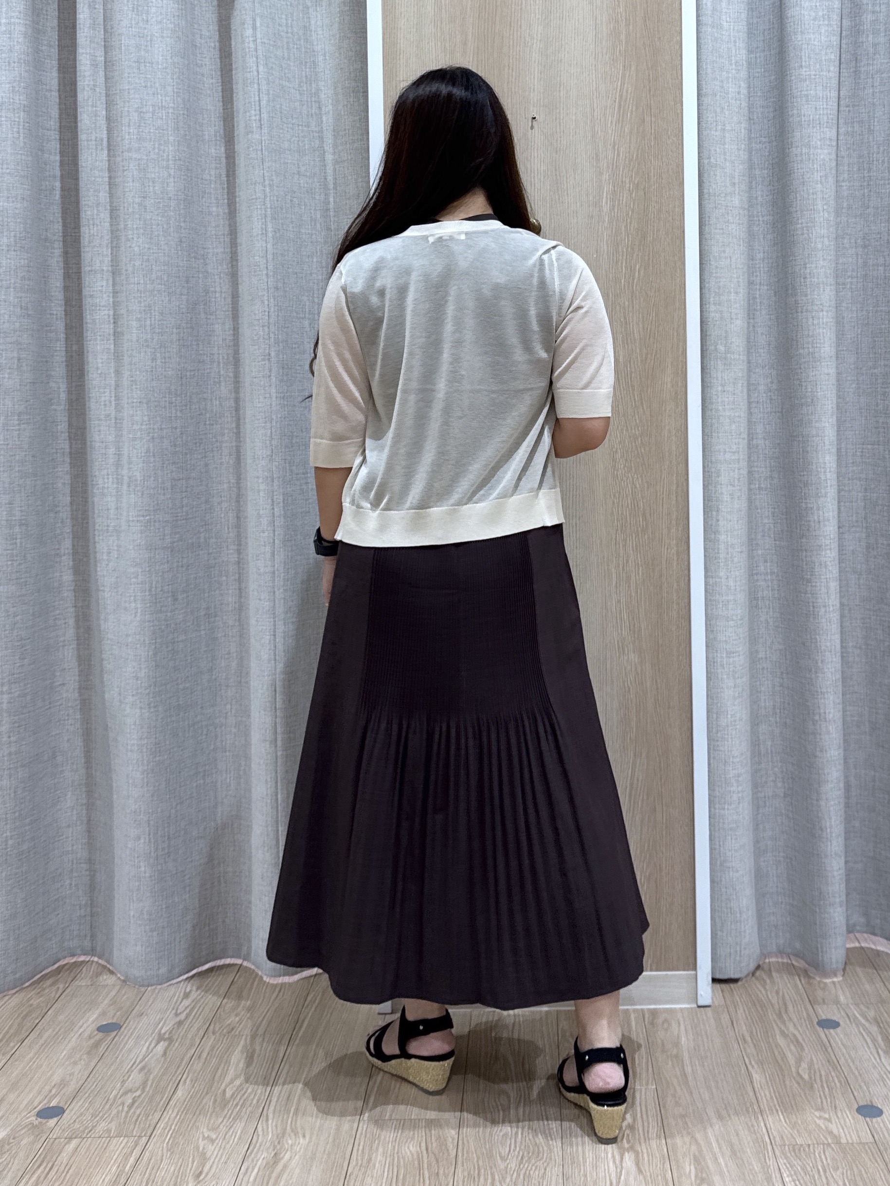 sachiさんの「grove｜【洗える】大人のシアーニットカーディガン」を使ったコーディネート
