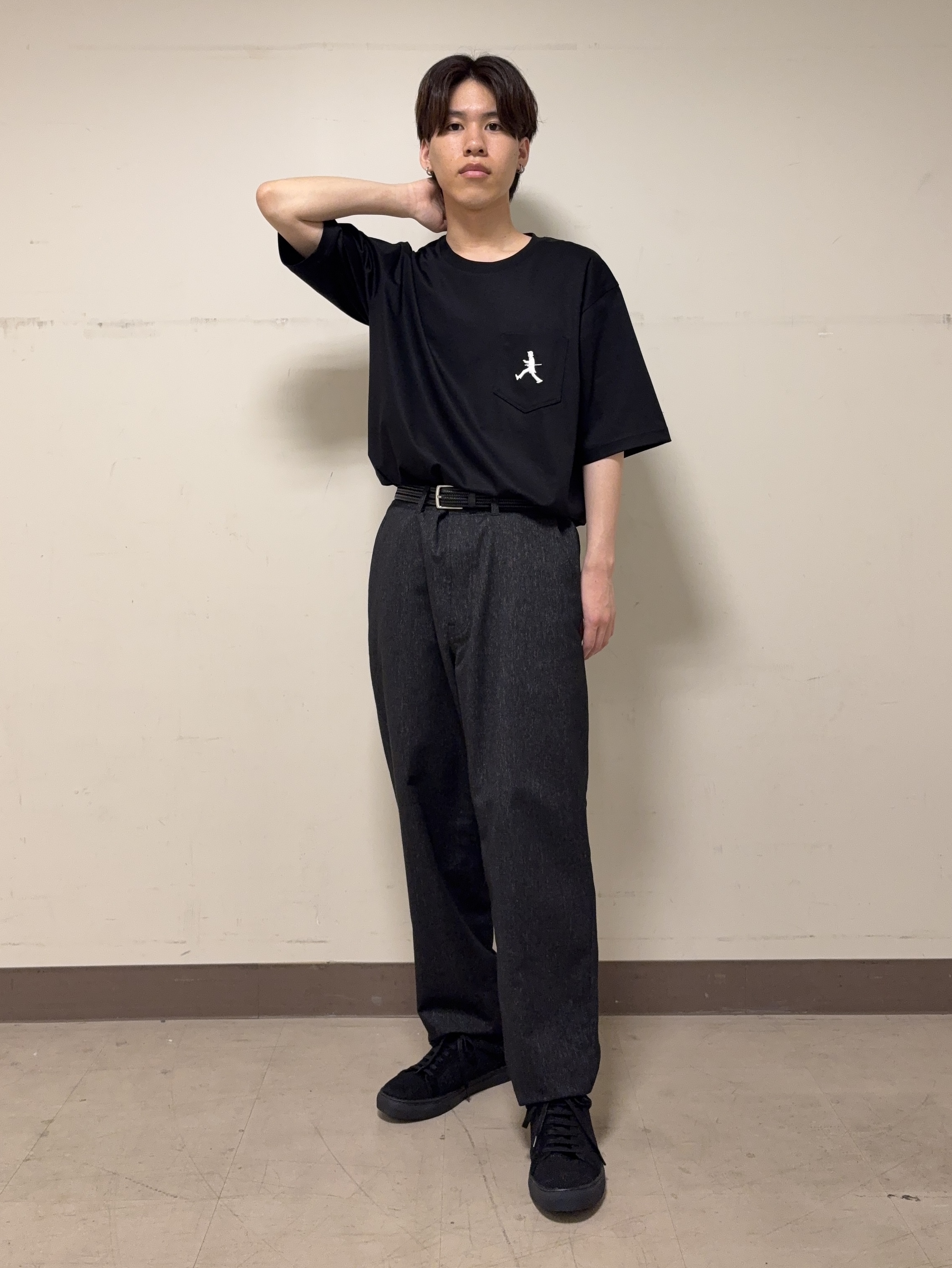 藤井 皇良さんの「TAKEO KIKUCHI｜【BOWLER HAT LABEL】アイスクリアコットンボーラーハットウォーカー 半袖ポケT」を使ったコーディネート