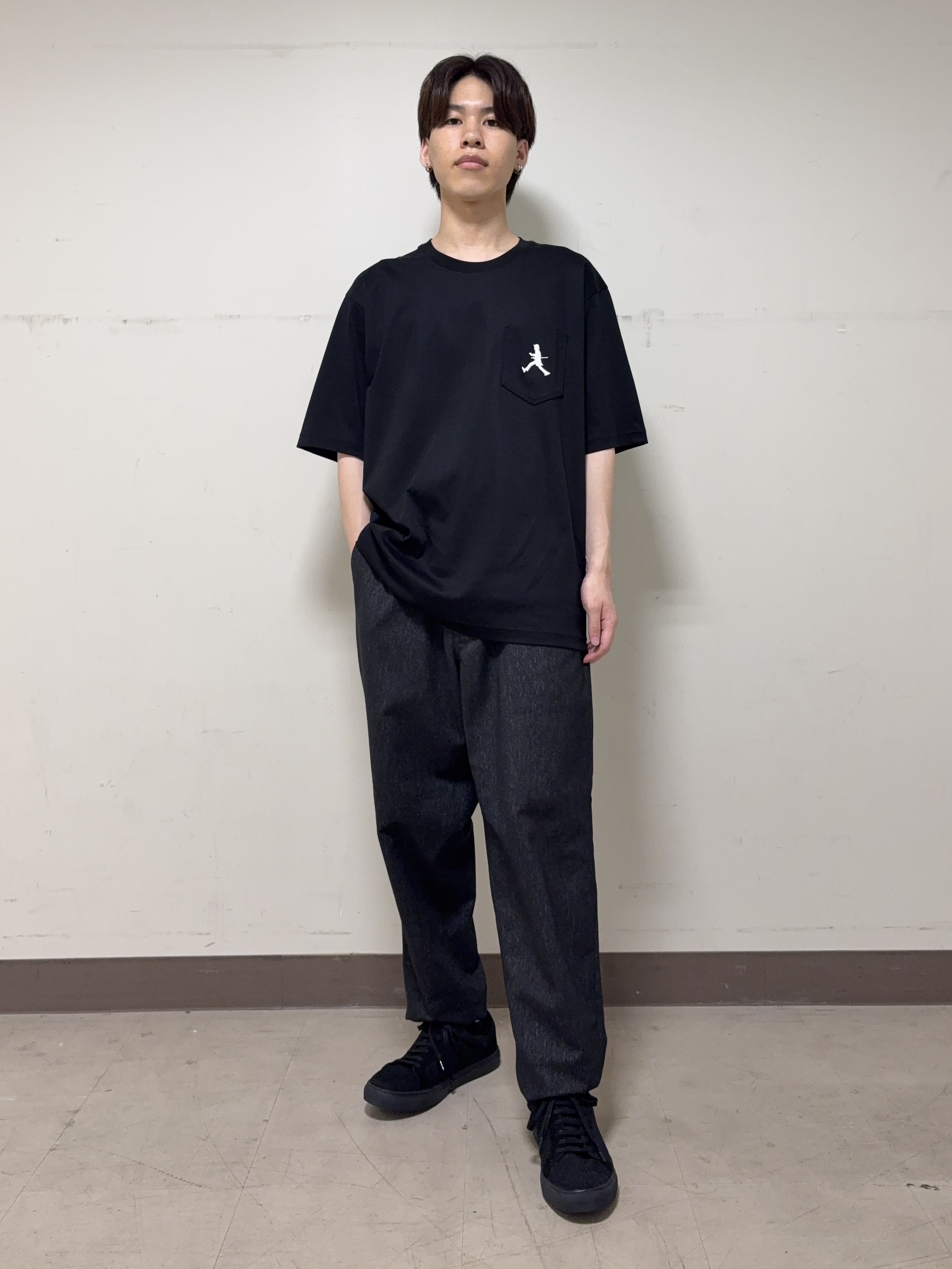 藤井 皇良さんの「TAKEO KIKUCHI｜【BOWLER HAT LABEL】アイスクリアコットンボーラーハットウォーカー 半袖ポケT」を使ったコーディネート