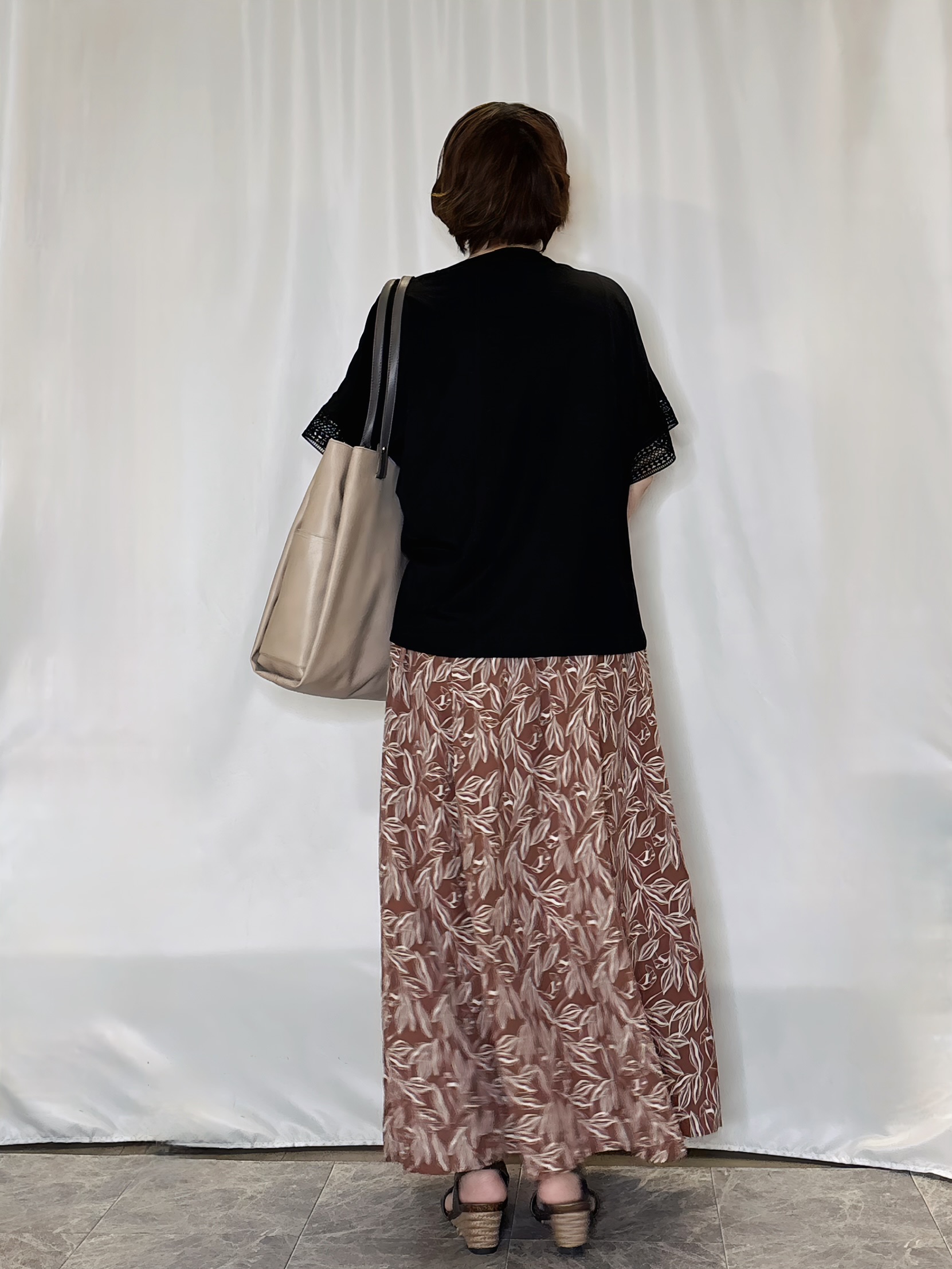 たみさんの「SHOO･LA･RUE｜【ひんやり/UV】お袖レースが上品 ゆったりとろみトップス」を使ったコーディネート