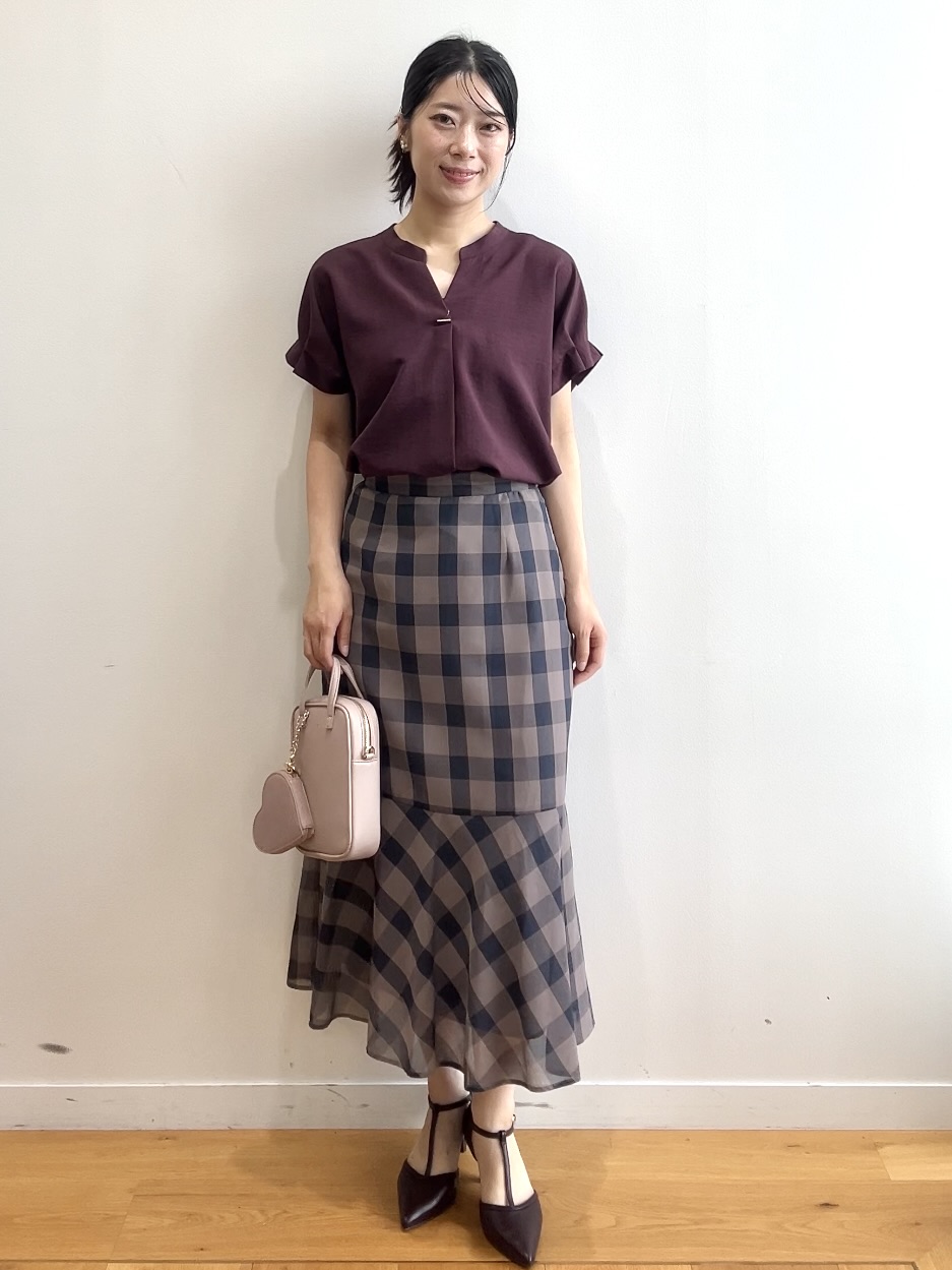 RINAさんの「index｜【接触冷感／吸水速乾】タックスキッパーブラウス《防シワ／イージーアイロン／洗濯機OK／9col》」を使ったコーディネート