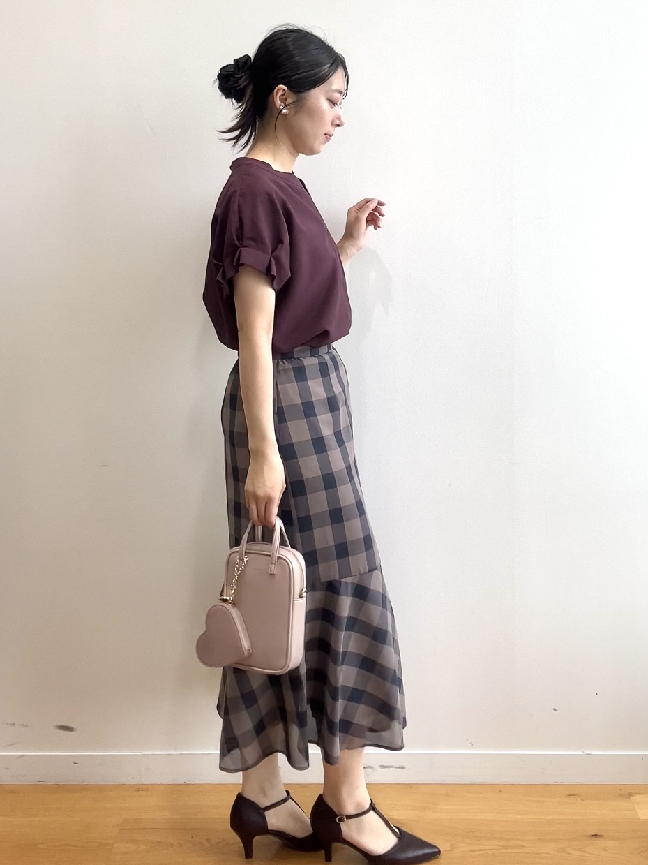 RINAさんの「index｜【接触冷感／吸水速乾】タックスキッパーブラウス《防シワ／イージーアイロン／洗濯機OK／9col》」を使ったコーディネート