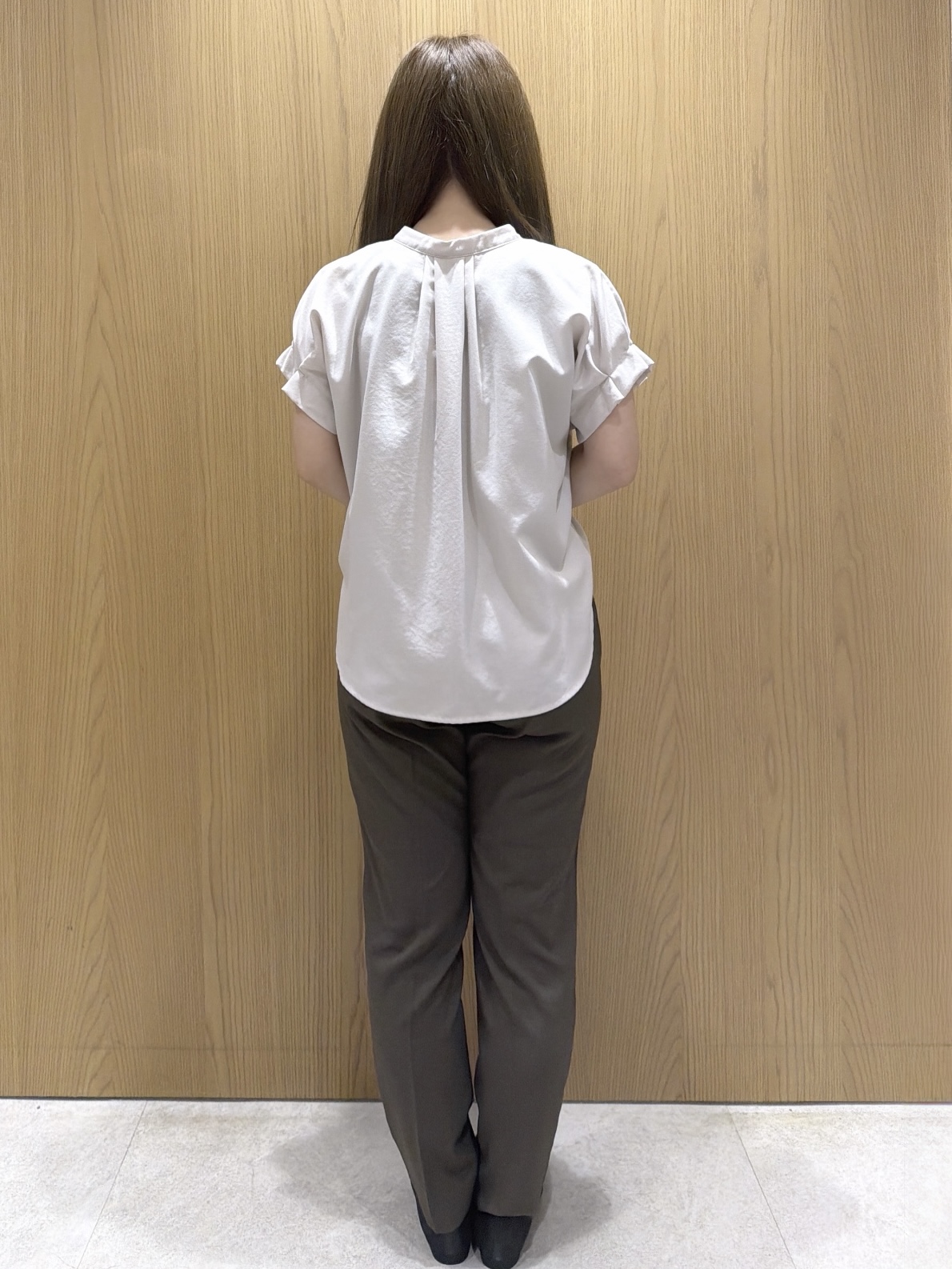 aiさんの「index｜【接触冷感／吸水速乾】タックスキッパーブラウス《防シワ／イージーアイロン／洗濯機OK／9col》」を使ったコーディネート