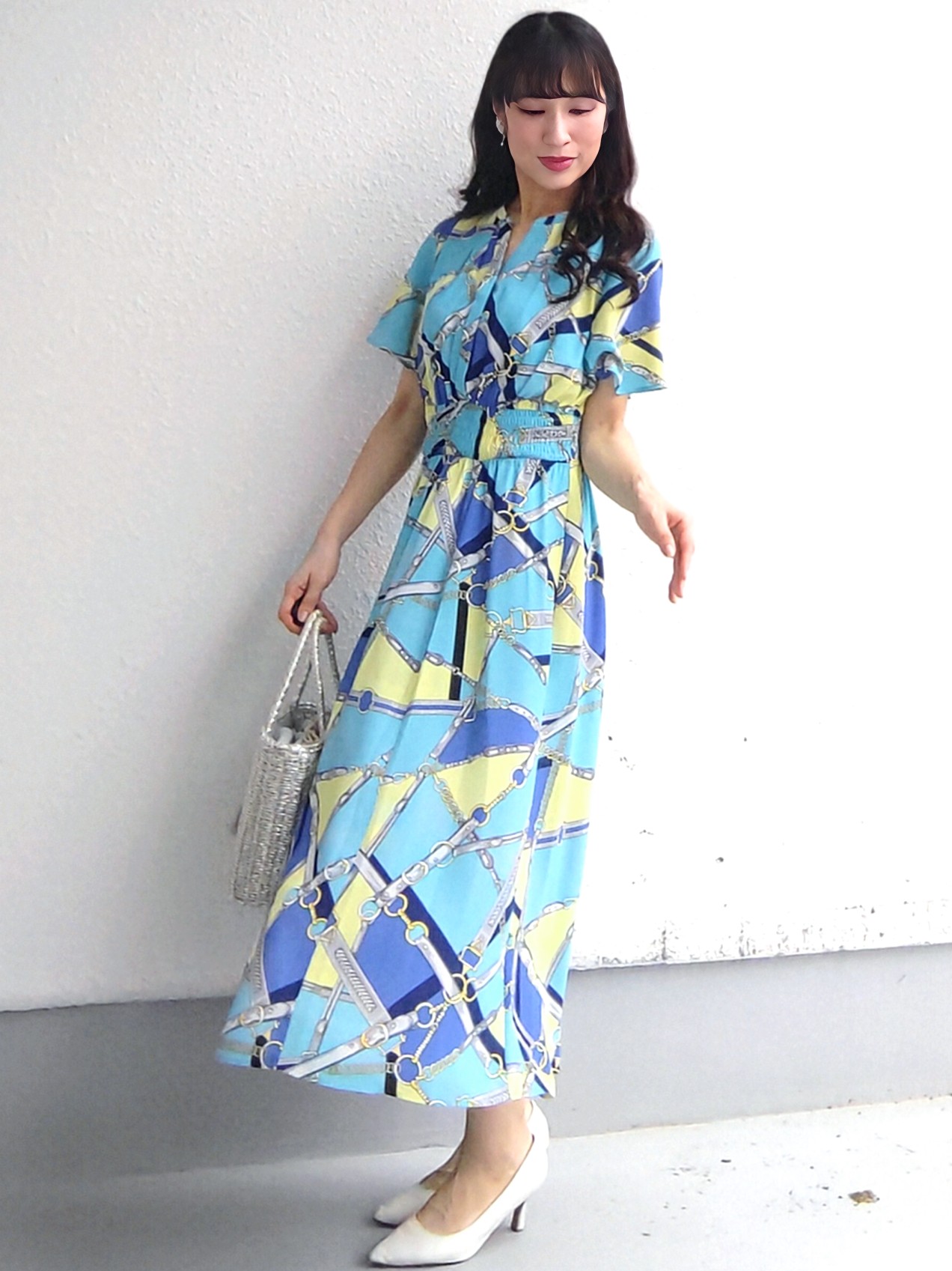 keinaさんの「SunaUna｜【手洗い可】スカーフ柄ワンピース」を使ったコーディネート
