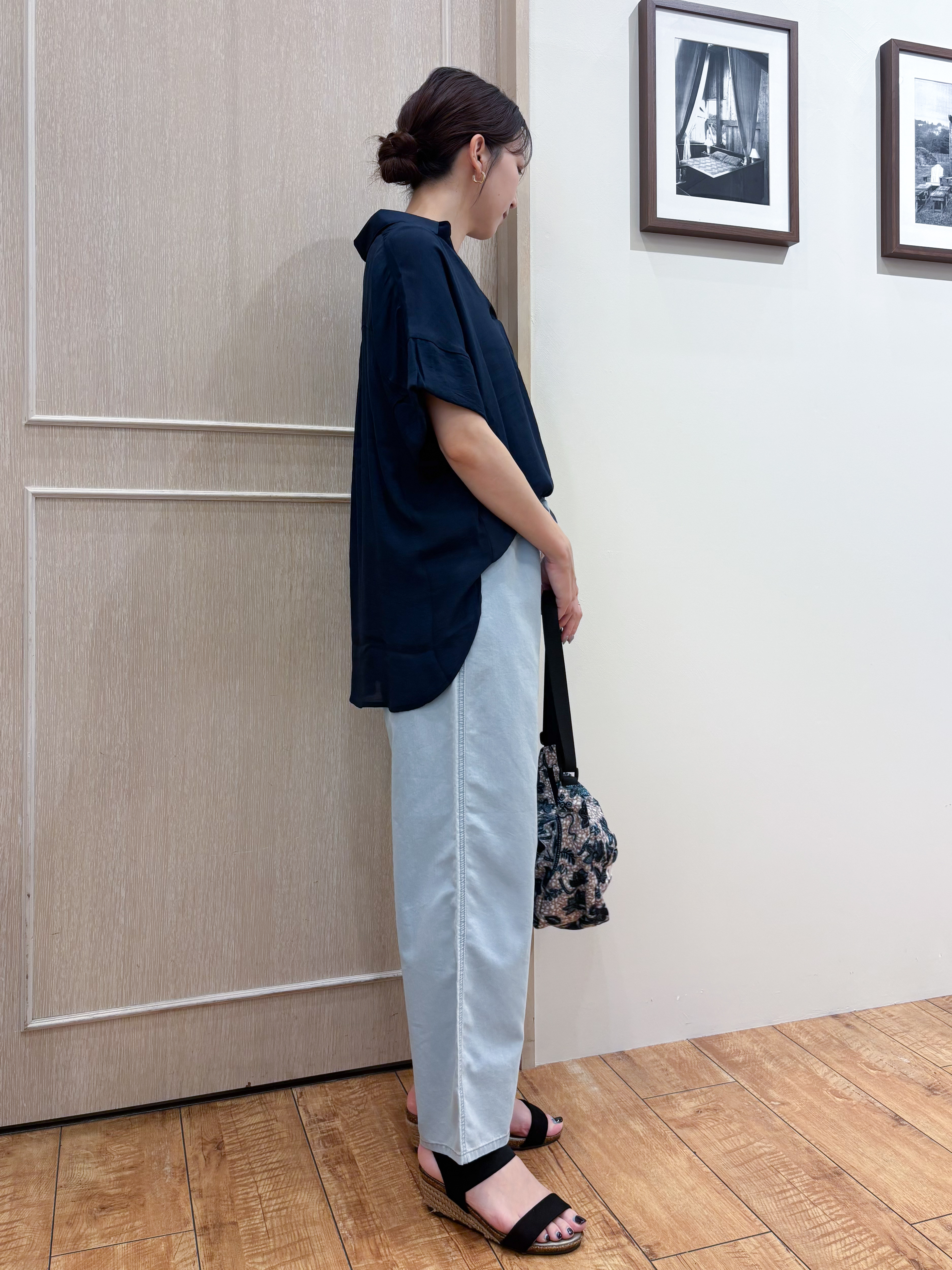 なみさんの「SHOO･LA･RUE｜【2点セット/S-LL/洗濯機可】時短でコーデ決まる スラブスキッパーシャツ＋タンクトップ」を使ったコーディネート