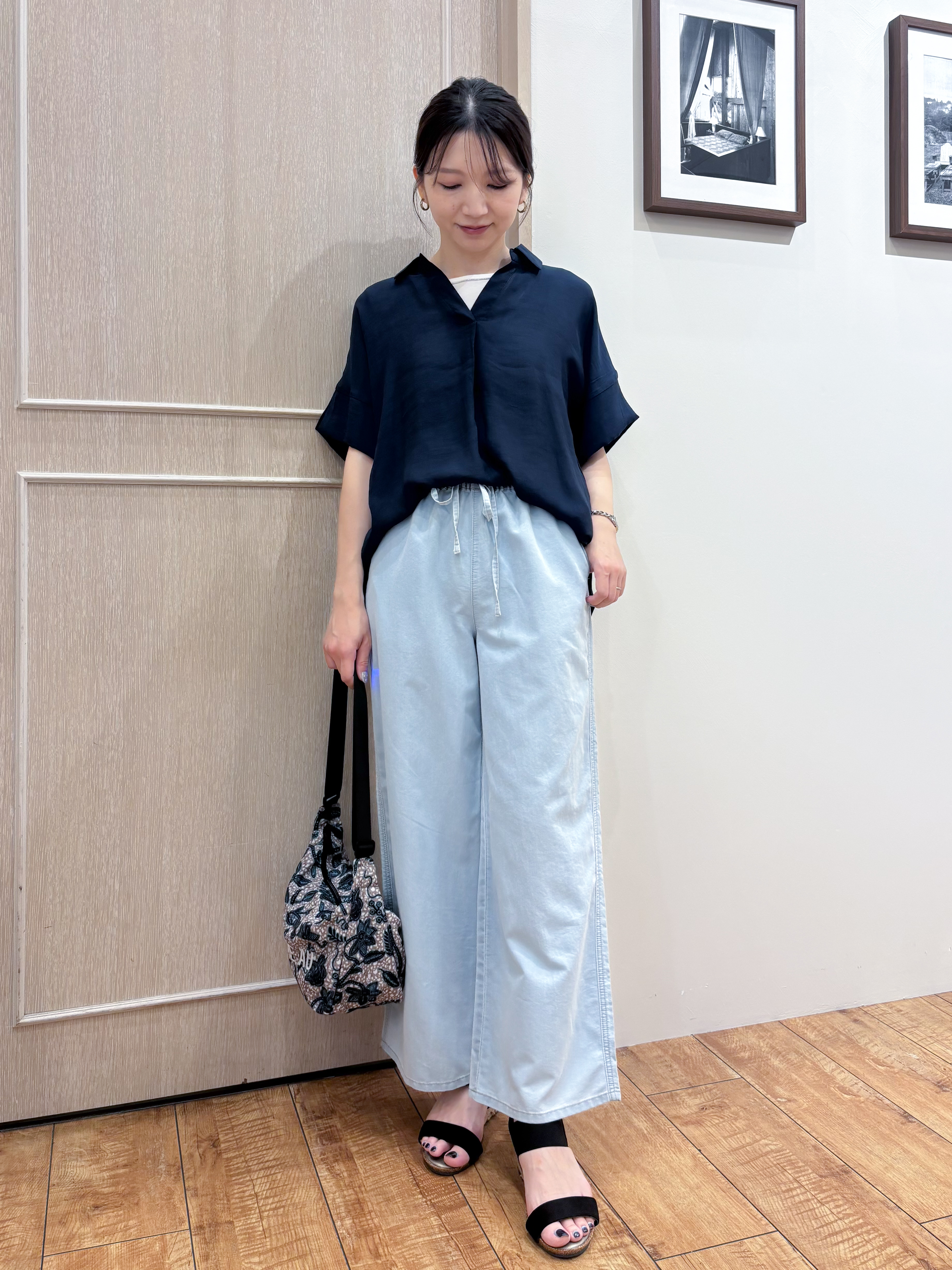 なみさんの「SHOO･LA･RUE｜【2点セット/S-LL/洗濯機可】時短でコーデ決まる スラブスキッパーシャツ＋タンクトップ」を使ったコーディネート