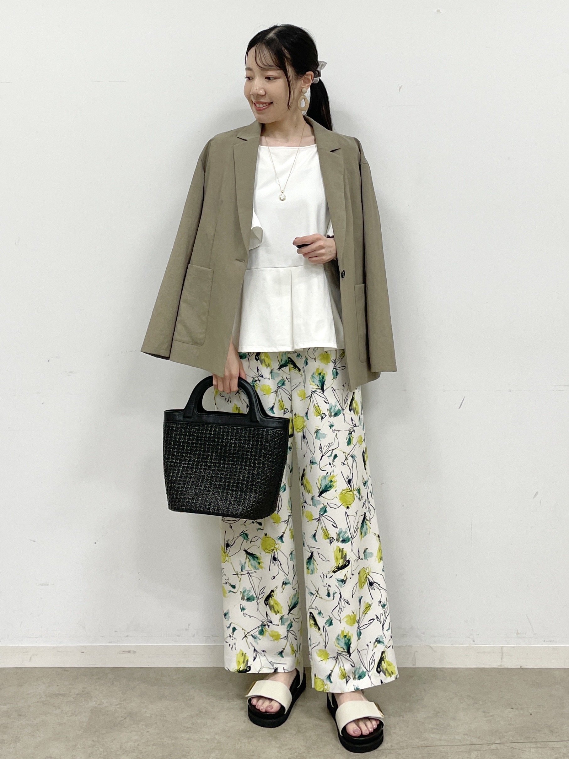 Momoさんの「Reflect｜【SS-4Lサイズ／接触冷感／シワになりにくい】リラクシーテーラードジャケット」を使ったコーディネート