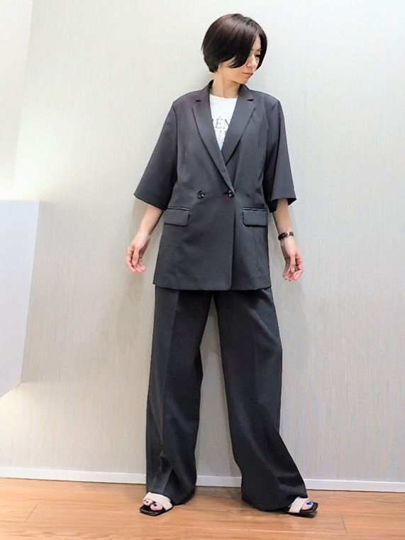 ミズタさんの「UNTITLED｜【セットアップ可/UVカット/通気性】エアリークール半袖ジャケット」を使ったコーディネート
