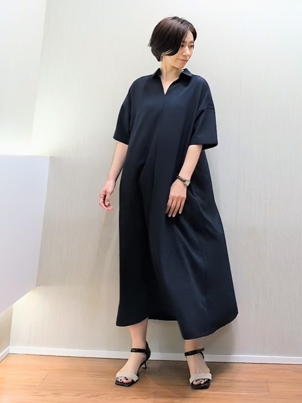 ミズタさんの「UNTITLED｜【UVカット/接触冷感/通気性】エアリークールワンピース」を使ったコーディネート