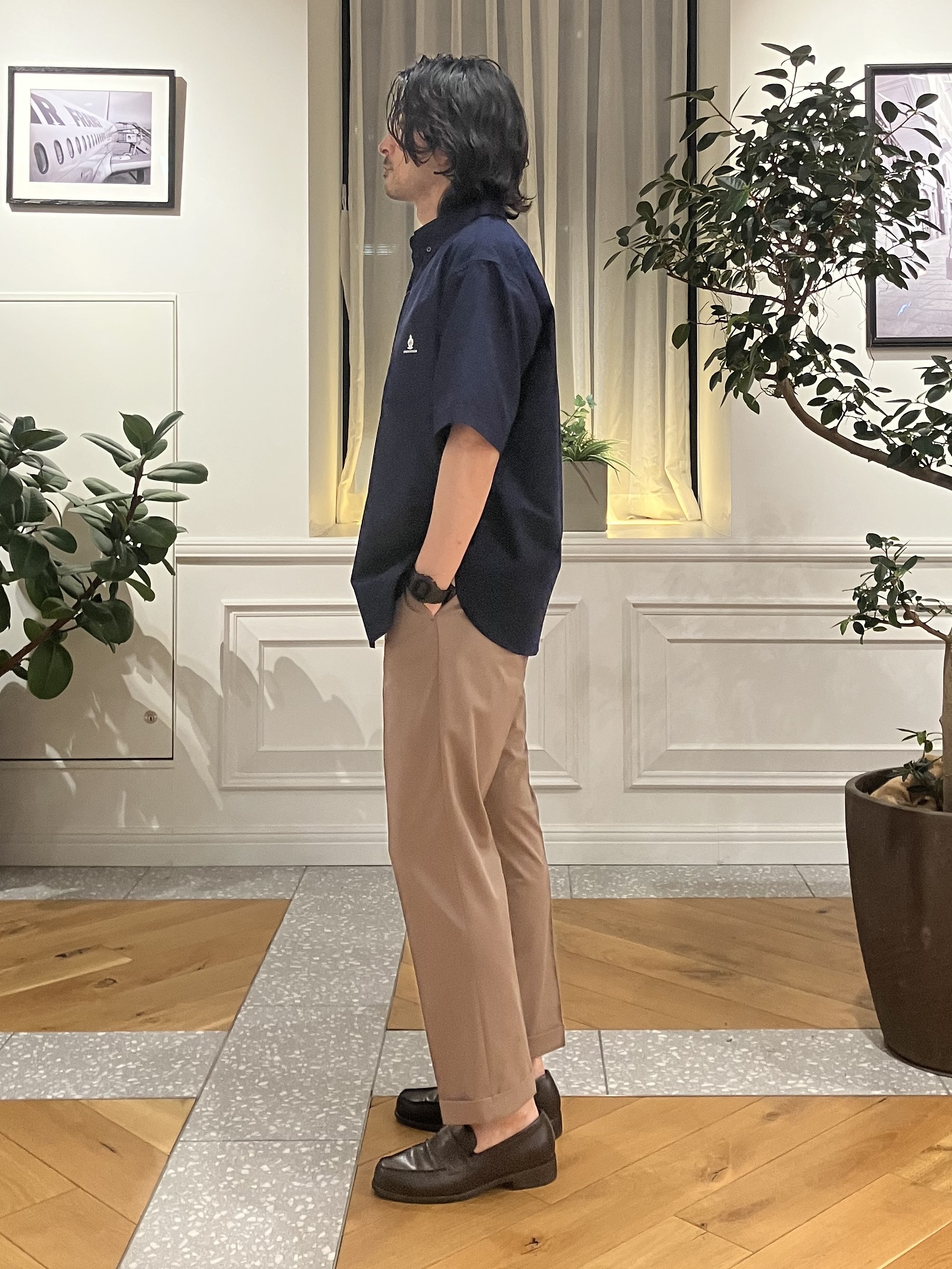junyaさんの「DRESSTERIOR｜ナイトエンブロイ オックスシャツ」を使ったコーディネート