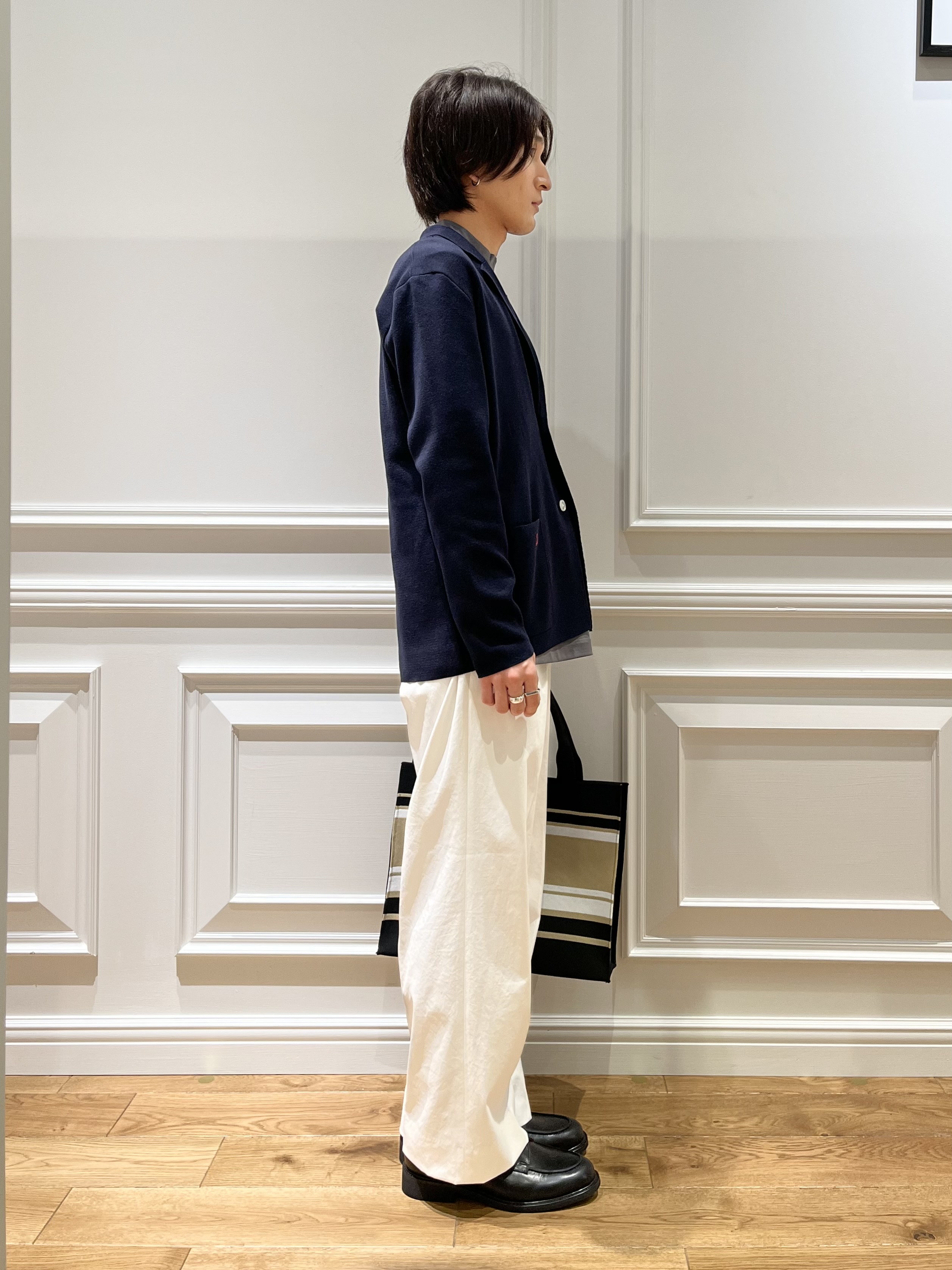 Watanabeさんの「DRESSTERIOR｜【ウォッシャブル】スプリング ニットジャケット」を使ったコーディネート
