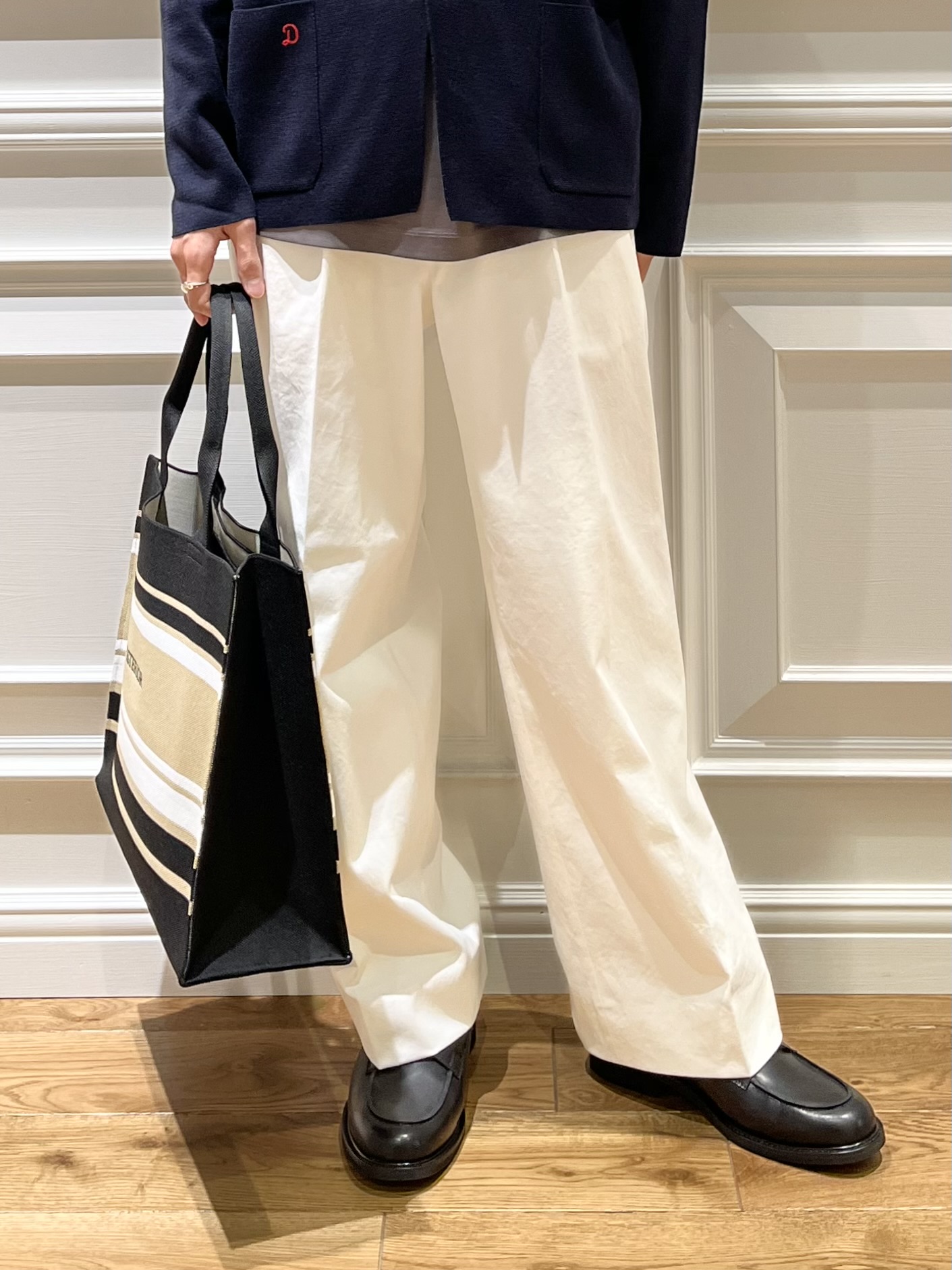 Watanabeさんの「DRESSTERIOR｜【ウォッシャブル】スプリング ニットジャケット」を使ったコーディネート