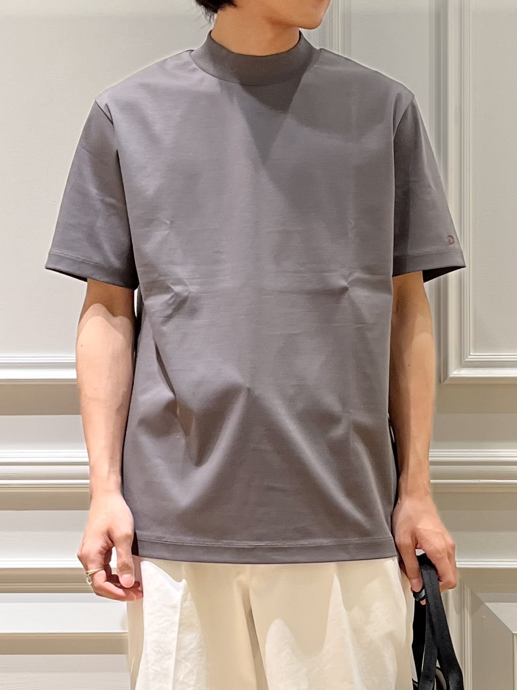 Watanabeさんの「DRESSTERIOR｜【接触冷感／抗菌防臭／消臭】ICE CLEAR COTTON モックネックTシャツ」を使ったコーディネート