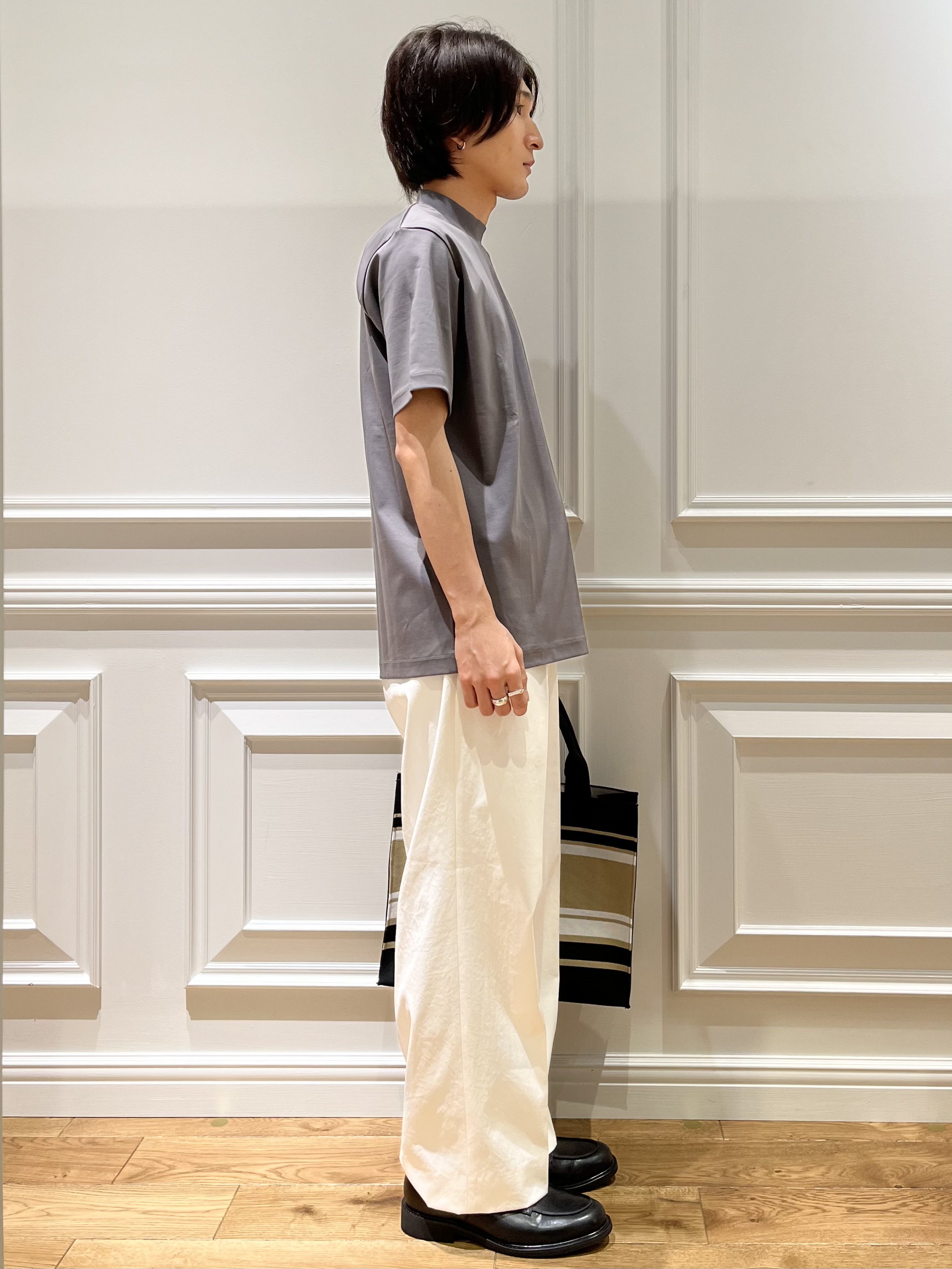 Watanabeさんの「DRESSTERIOR｜【接触冷感／抗菌防臭／消臭】ICE CLEAR COTTON モックネックTシャツ」を使ったコーディネート